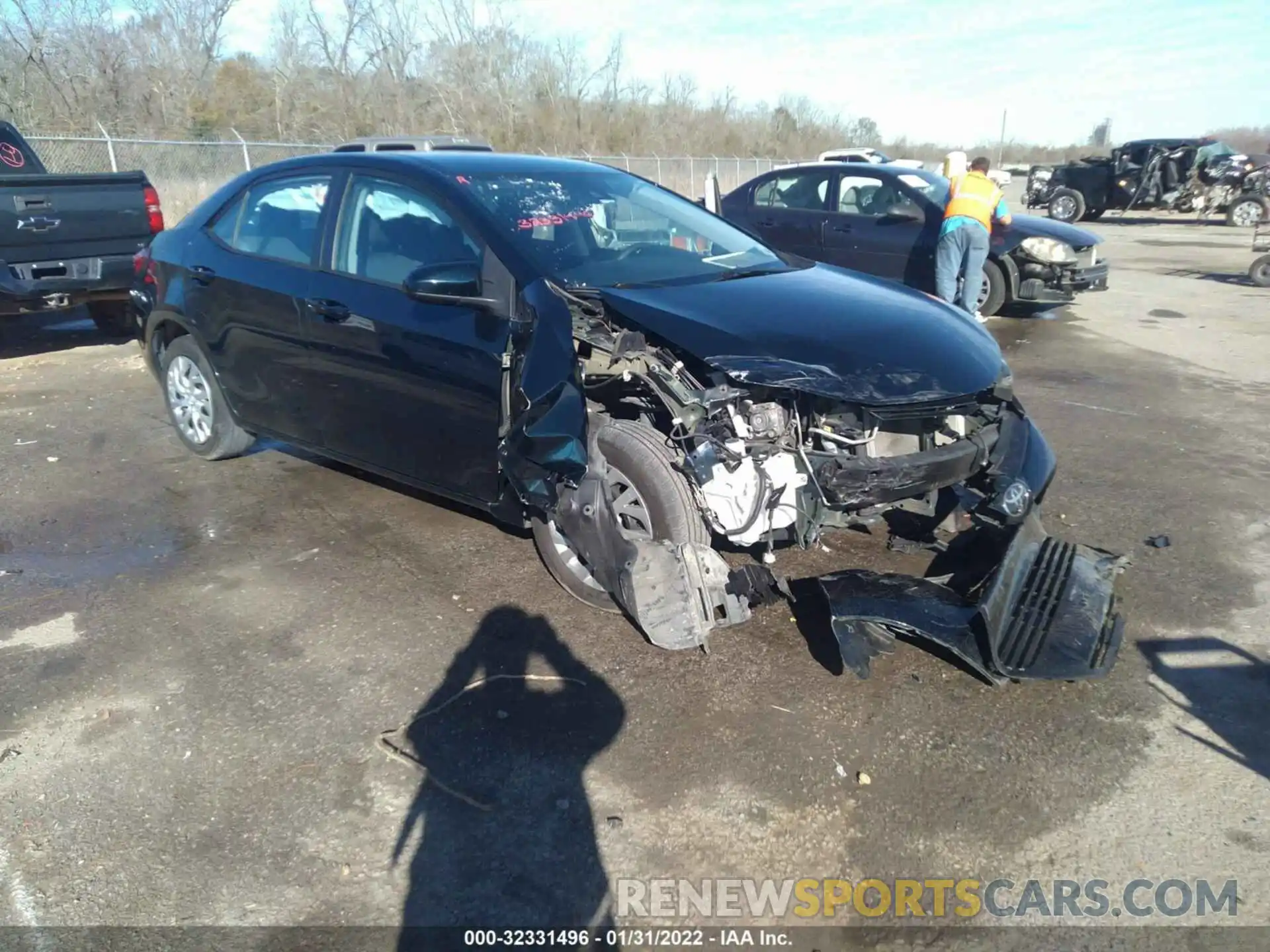 1 Photograph of a damaged car 2T1BURHE8KC236602 TOYOTA COROLLA 2019