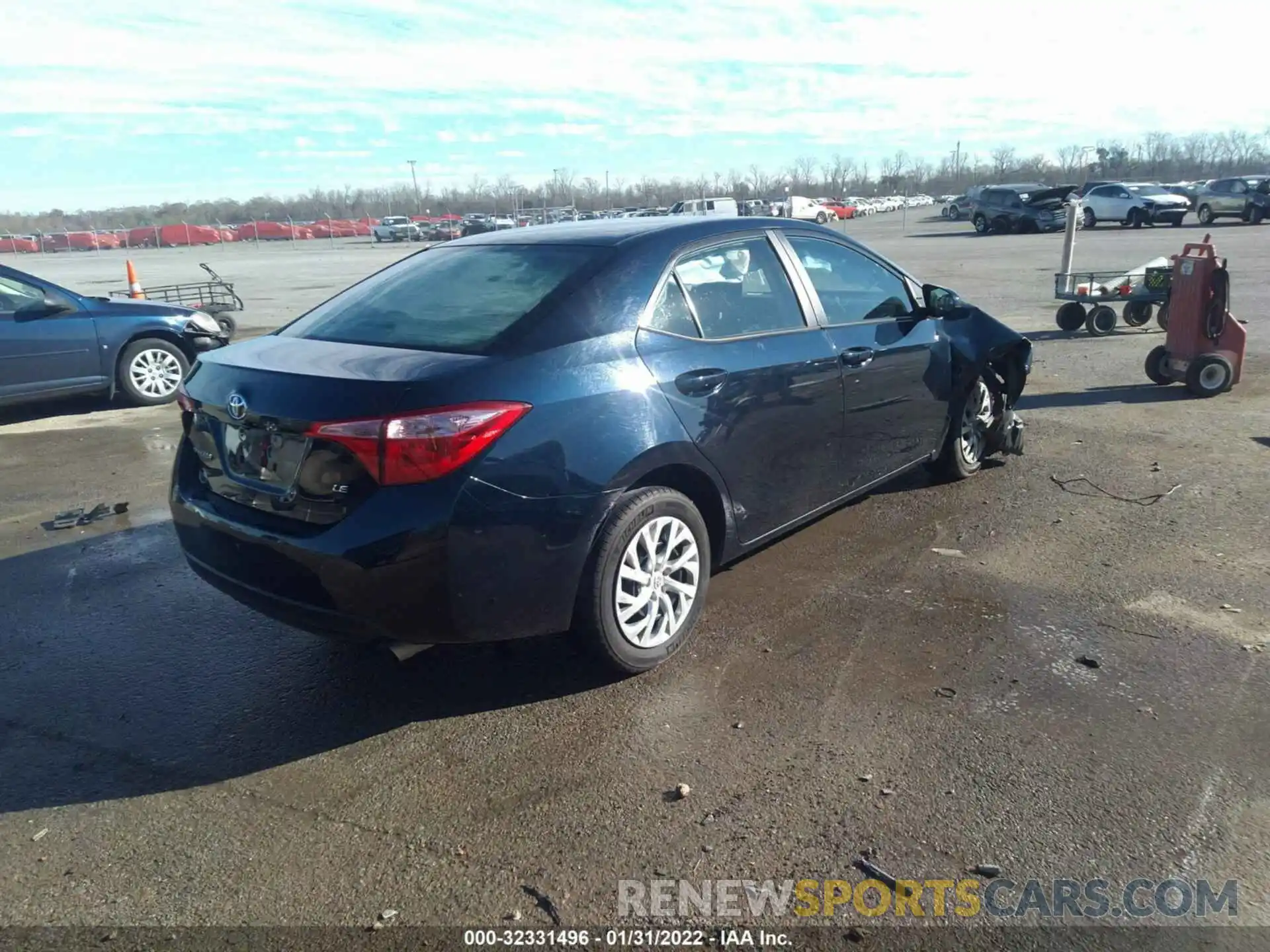 4 Photograph of a damaged car 2T1BURHE8KC236602 TOYOTA COROLLA 2019