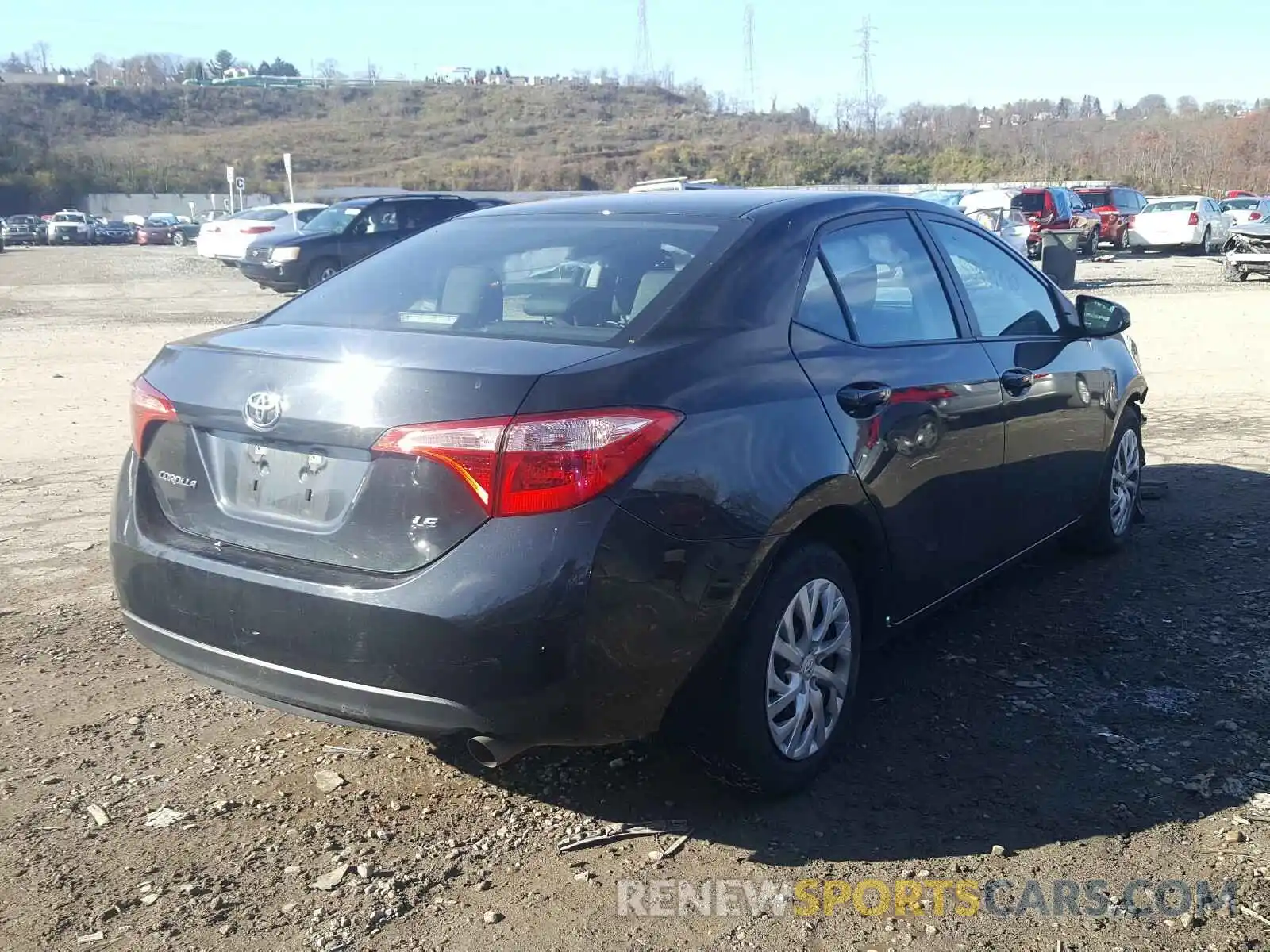 4 Photograph of a damaged car 2T1BURHE8KC236826 TOYOTA COROLLA 2019