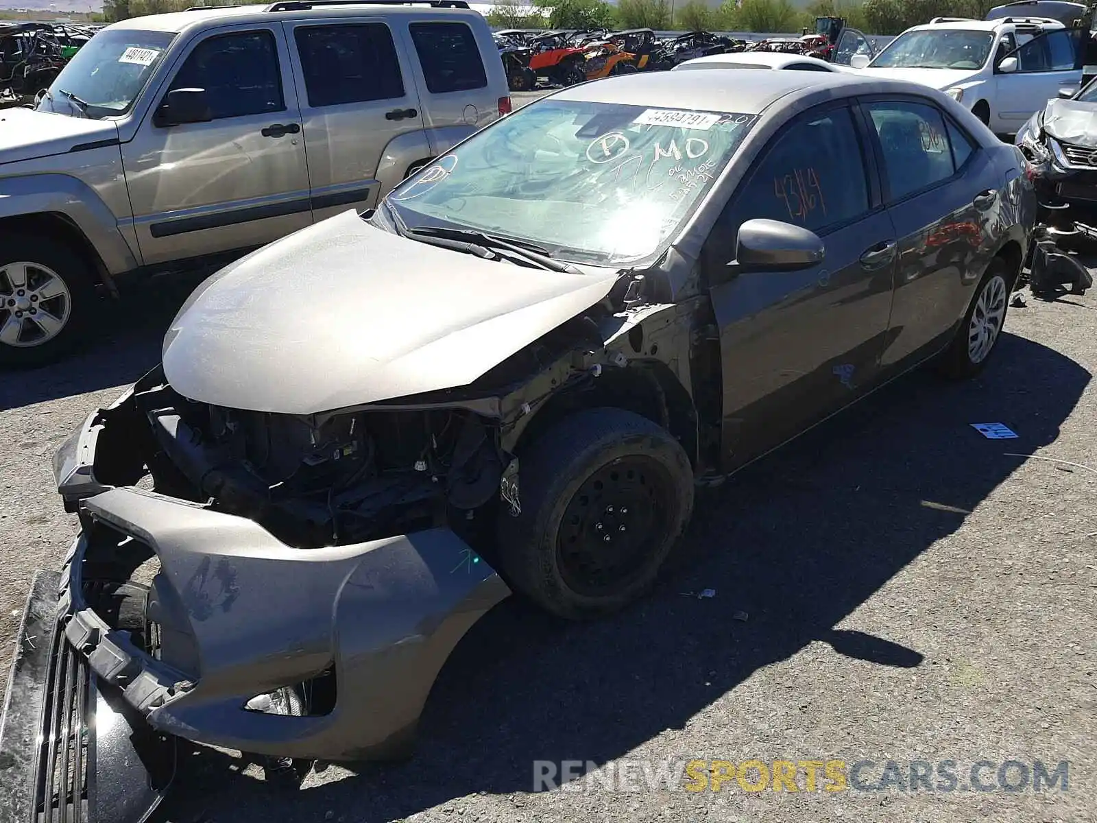 2 Photograph of a damaged car 2T1BURHE8KC237359 TOYOTA COROLLA 2019