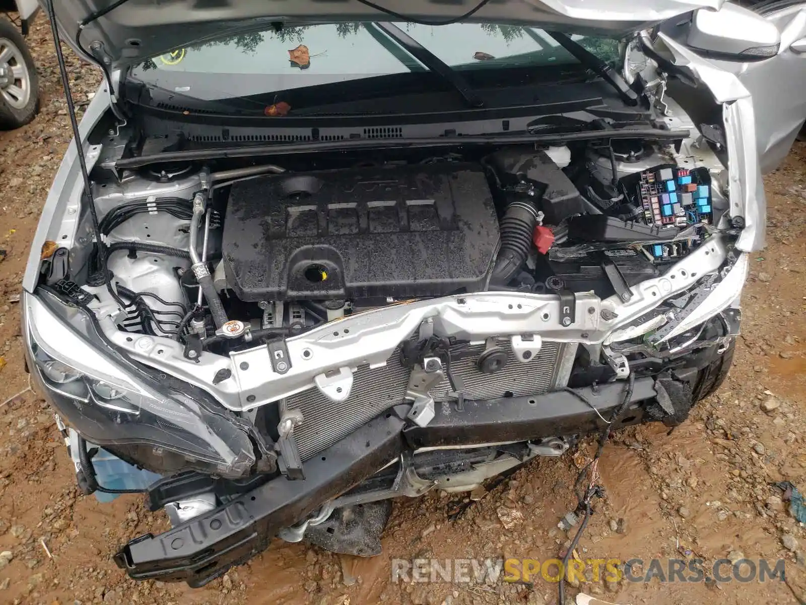 7 Photograph of a damaged car 2T1BURHE8KC237720 TOYOTA COROLLA 2019