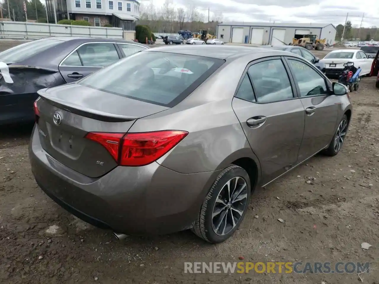 4 Photograph of a damaged car 2T1BURHE8KC238141 TOYOTA COROLLA 2019