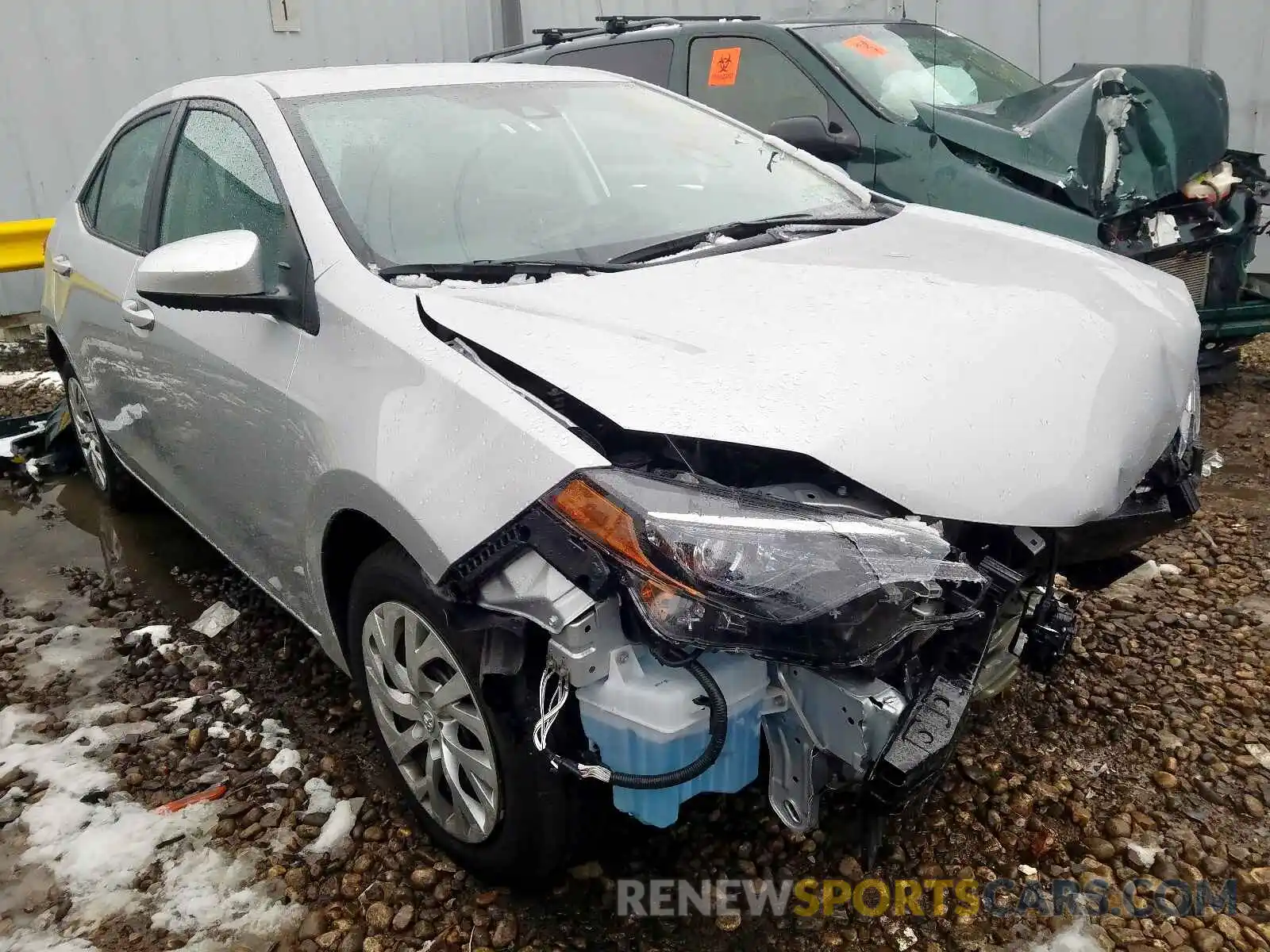 1 Photograph of a damaged car 2T1BURHE8KC238933 TOYOTA COROLLA 2019