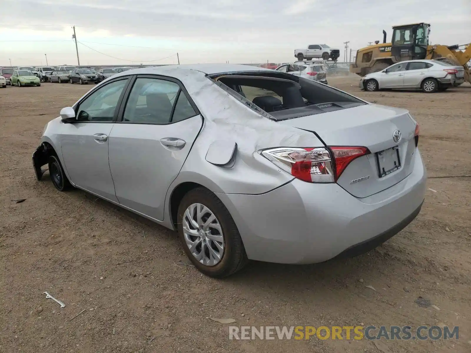 3 Photograph of a damaged car 2T1BURHE8KC239371 TOYOTA COROLLA 2019