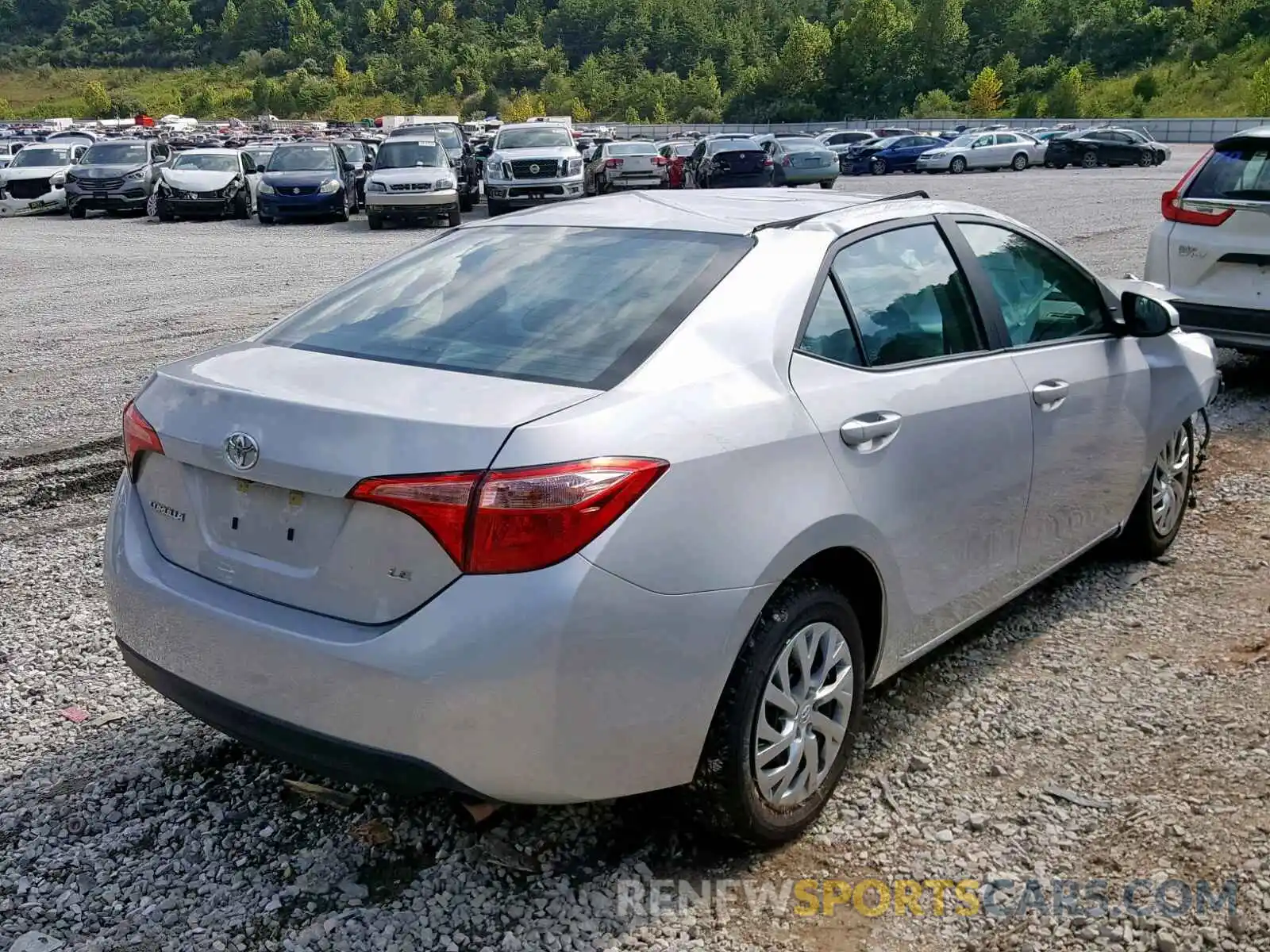 4 Photograph of a damaged car 2T1BURHE8KC239919 TOYOTA COROLLA 2019