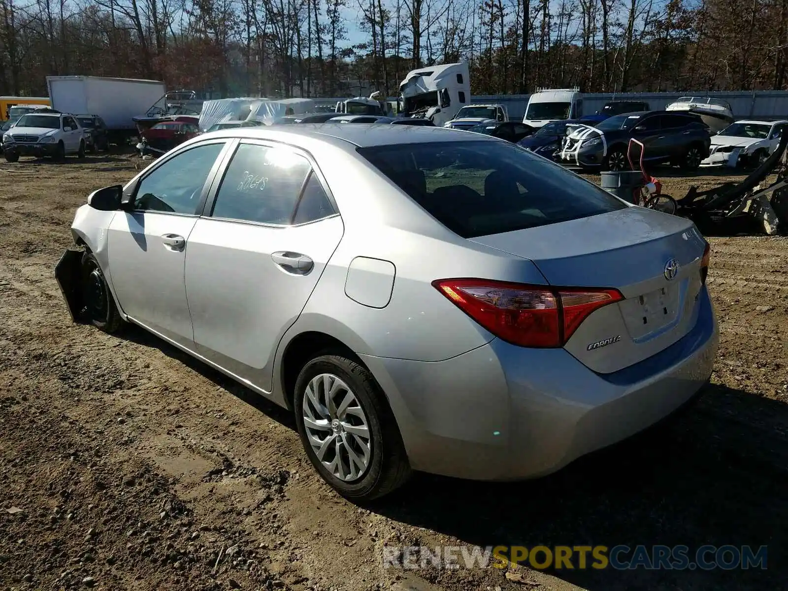 3 Photograph of a damaged car 2T1BURHE8KC240004 TOYOTA COROLLA 2019