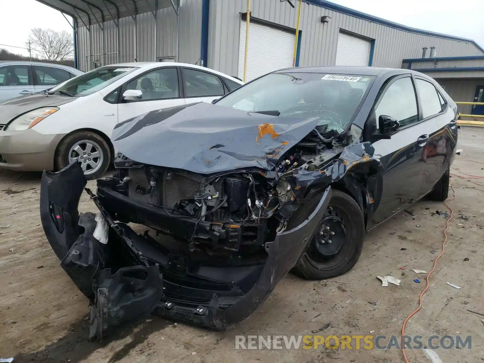 2 Photograph of a damaged car 2T1BURHE8KC240178 TOYOTA COROLLA 2019