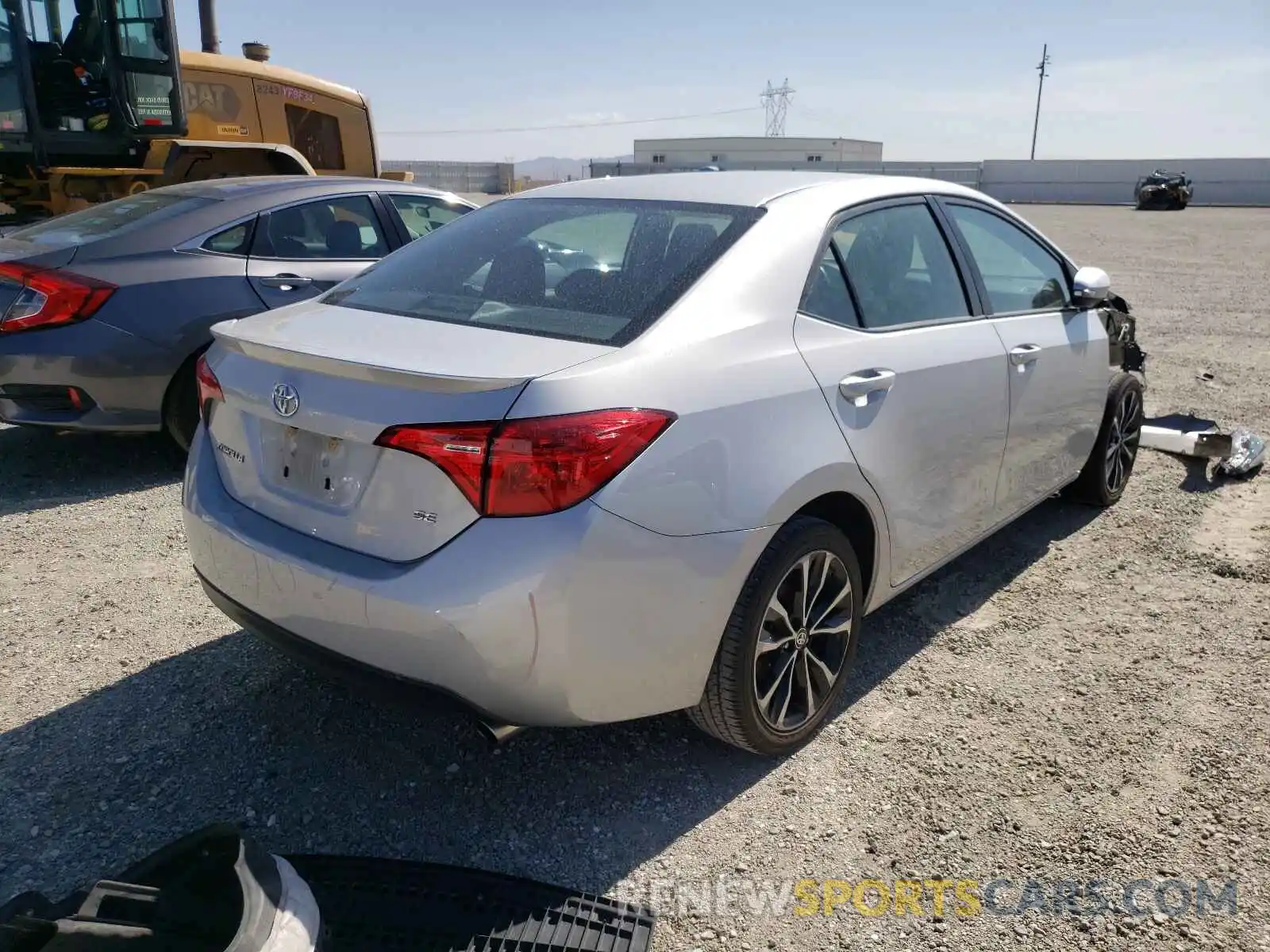 4 Photograph of a damaged car 2T1BURHE8KC240472 TOYOTA COROLLA 2019