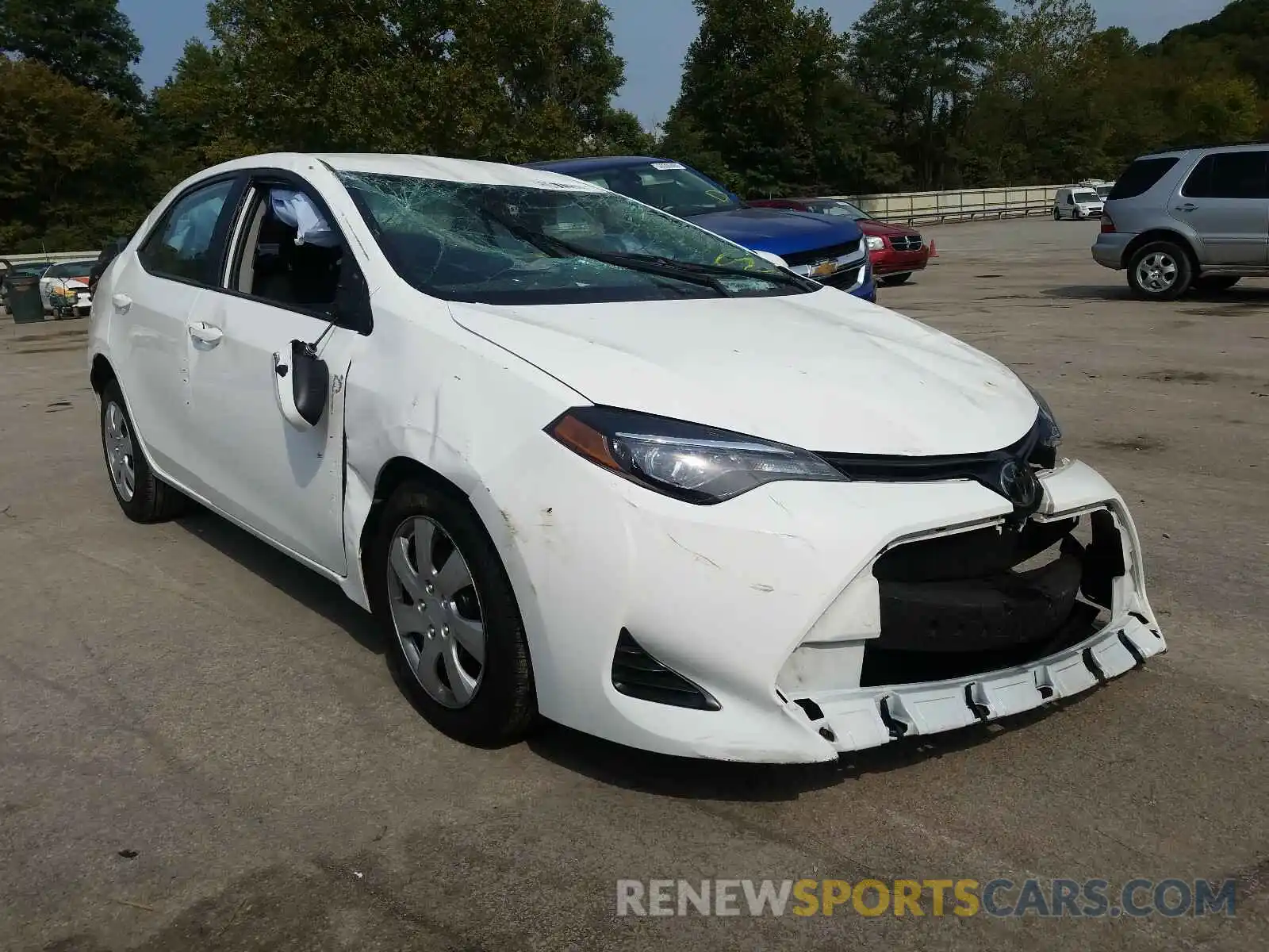 1 Photograph of a damaged car 2T1BURHE8KC240777 TOYOTA COROLLA 2019