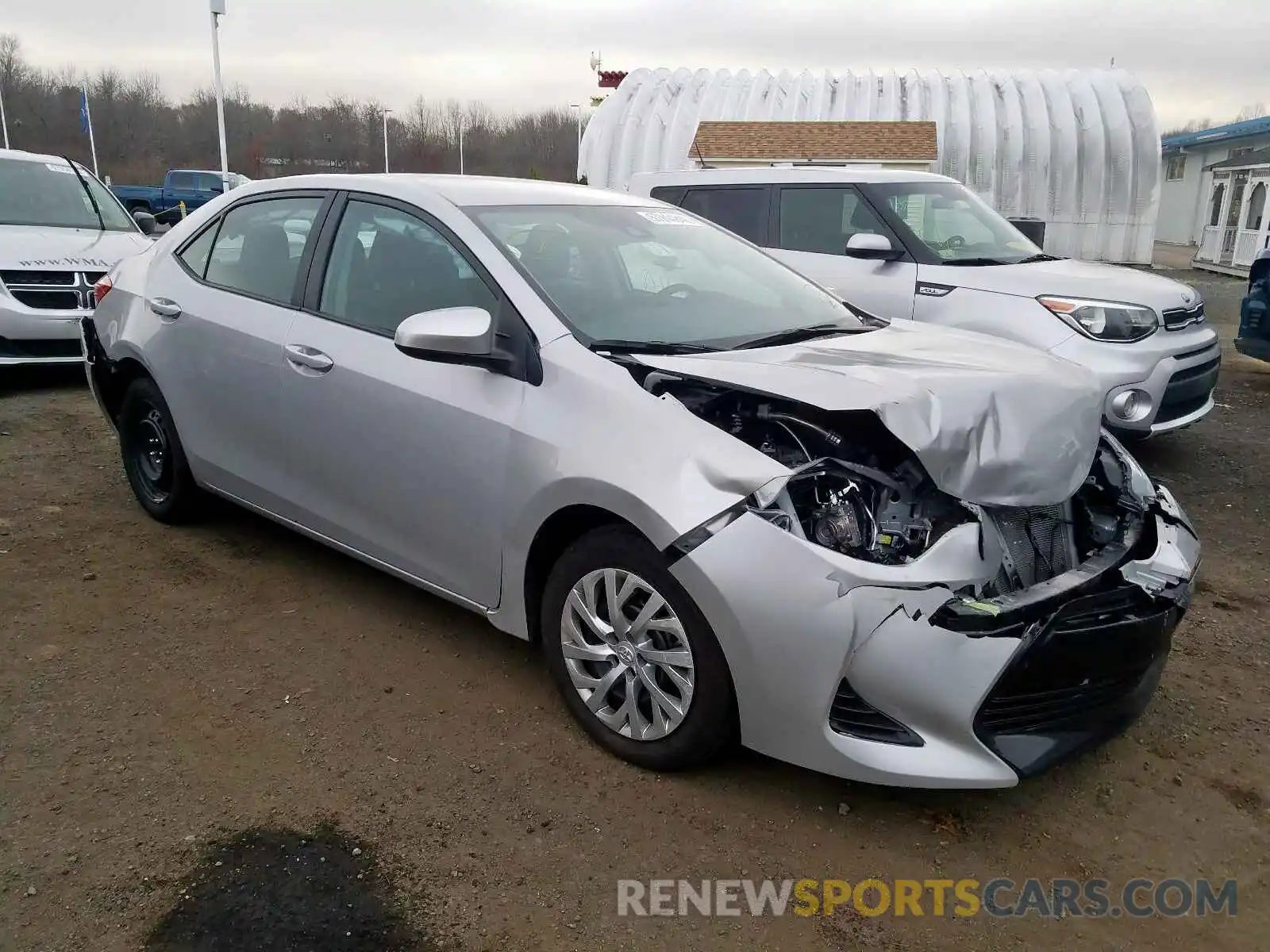 1 Photograph of a damaged car 2T1BURHE8KC241024 TOYOTA COROLLA 2019