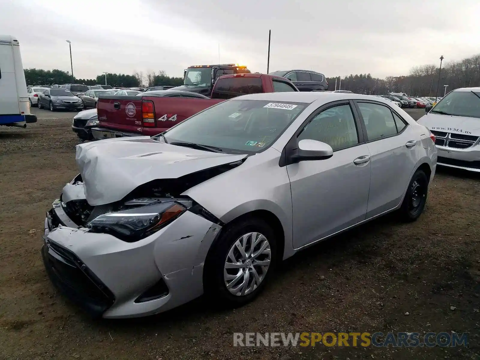 2 Photograph of a damaged car 2T1BURHE8KC241024 TOYOTA COROLLA 2019