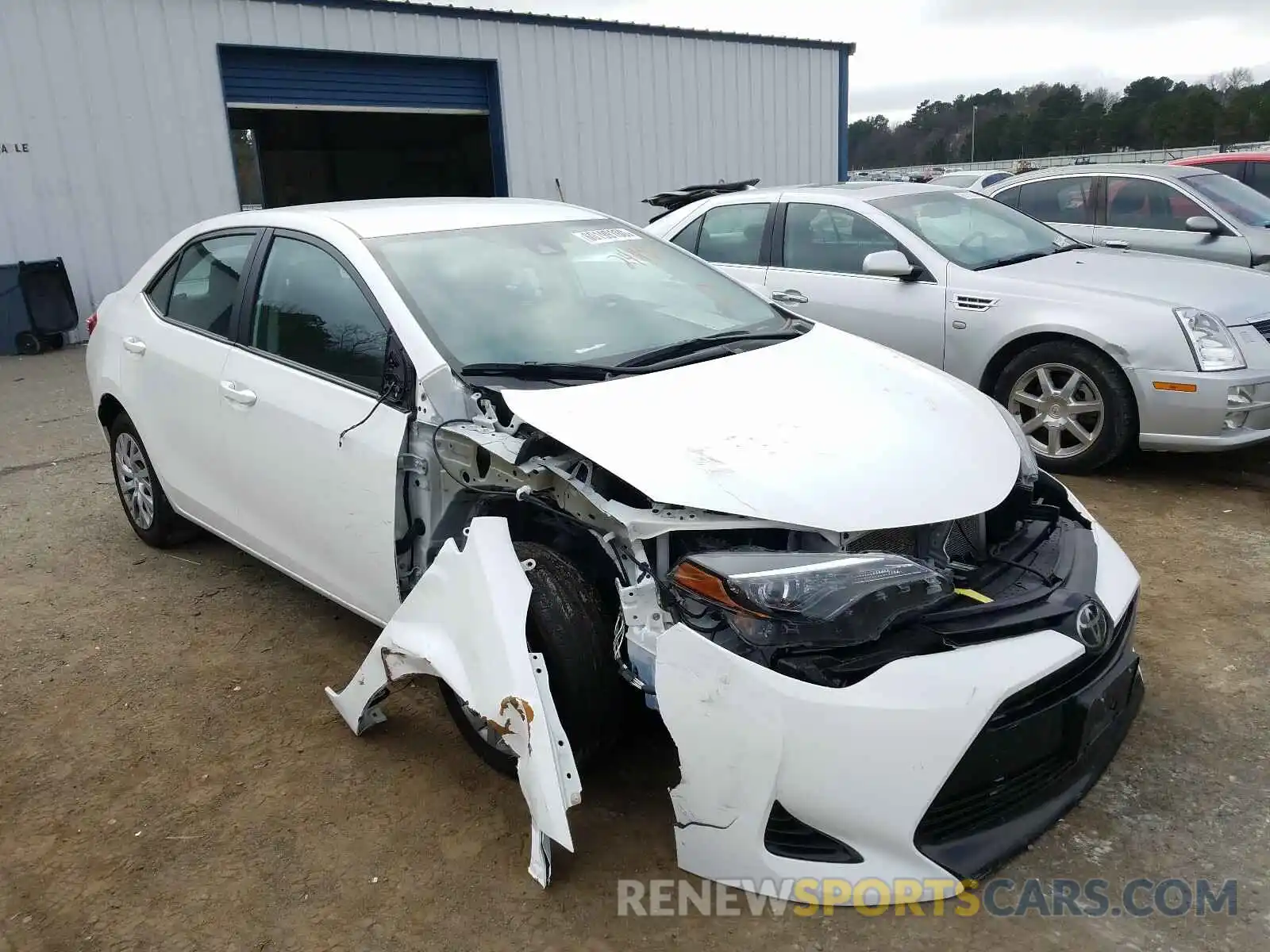 1 Photograph of a damaged car 2T1BURHE8KC241184 TOYOTA COROLLA 2019