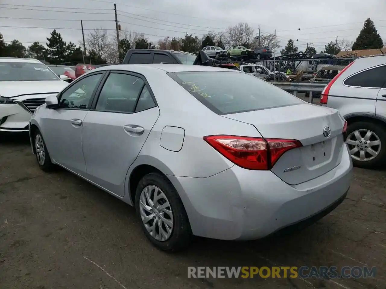 3 Photograph of a damaged car 2T1BURHE8KC241203 TOYOTA COROLLA 2019