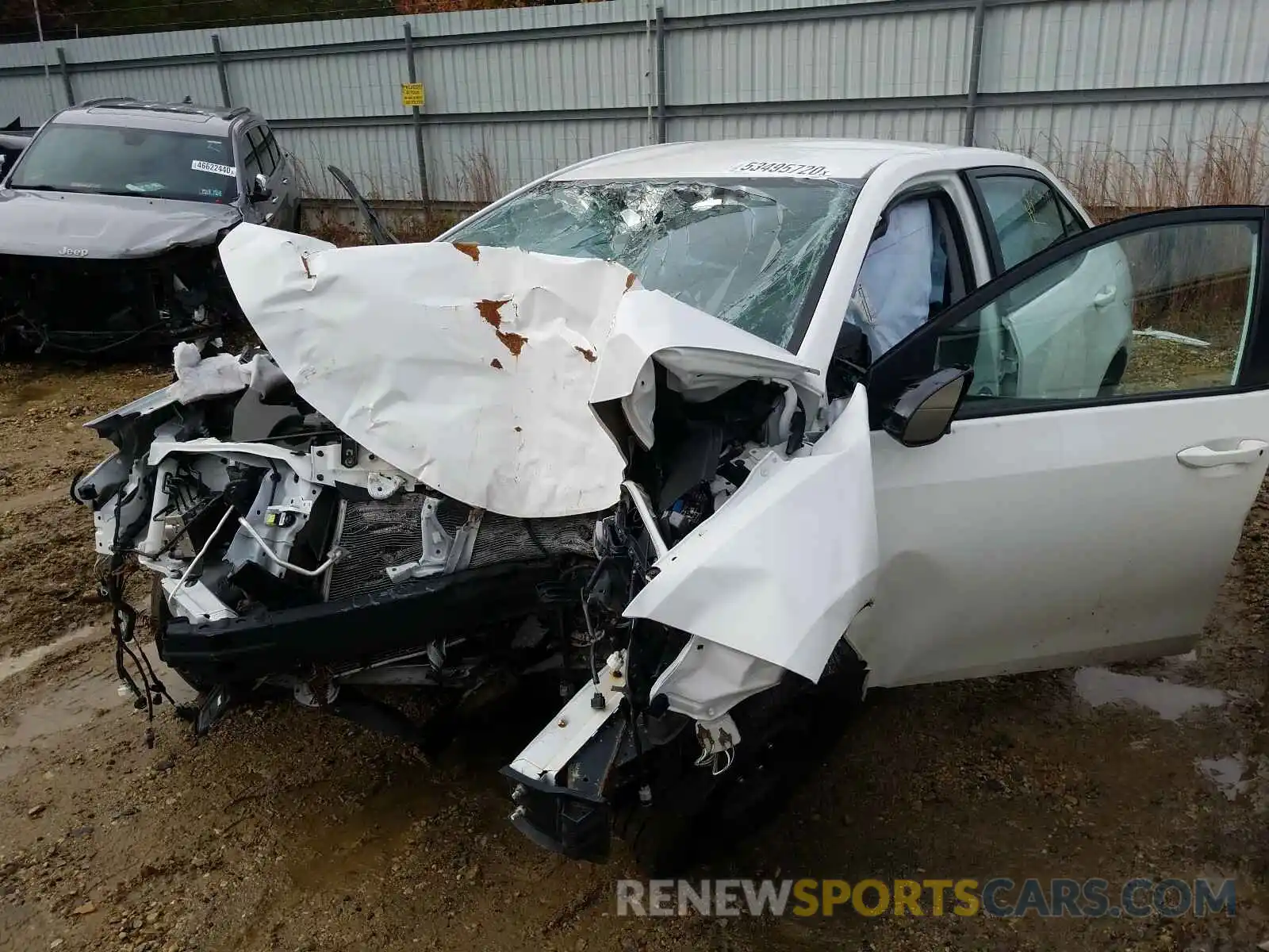 2 Photograph of a damaged car 2T1BURHE8KC241573 TOYOTA COROLLA 2019