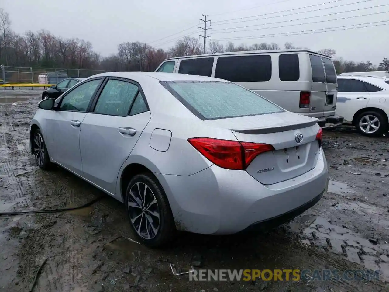 3 Photograph of a damaged car 2T1BURHE8KC241718 TOYOTA COROLLA 2019