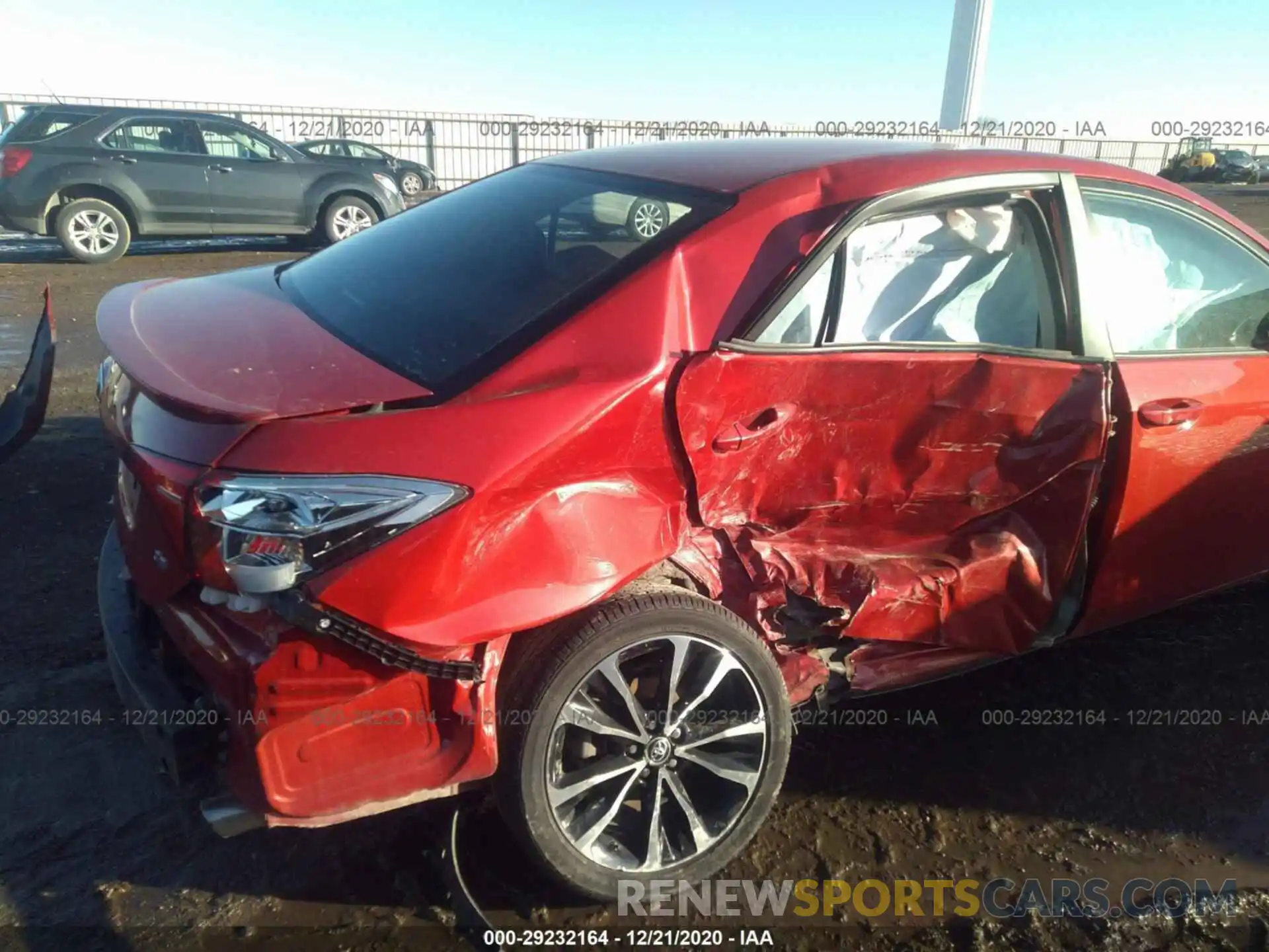 6 Photograph of a damaged car 2T1BURHE8KC241783 TOYOTA COROLLA 2019