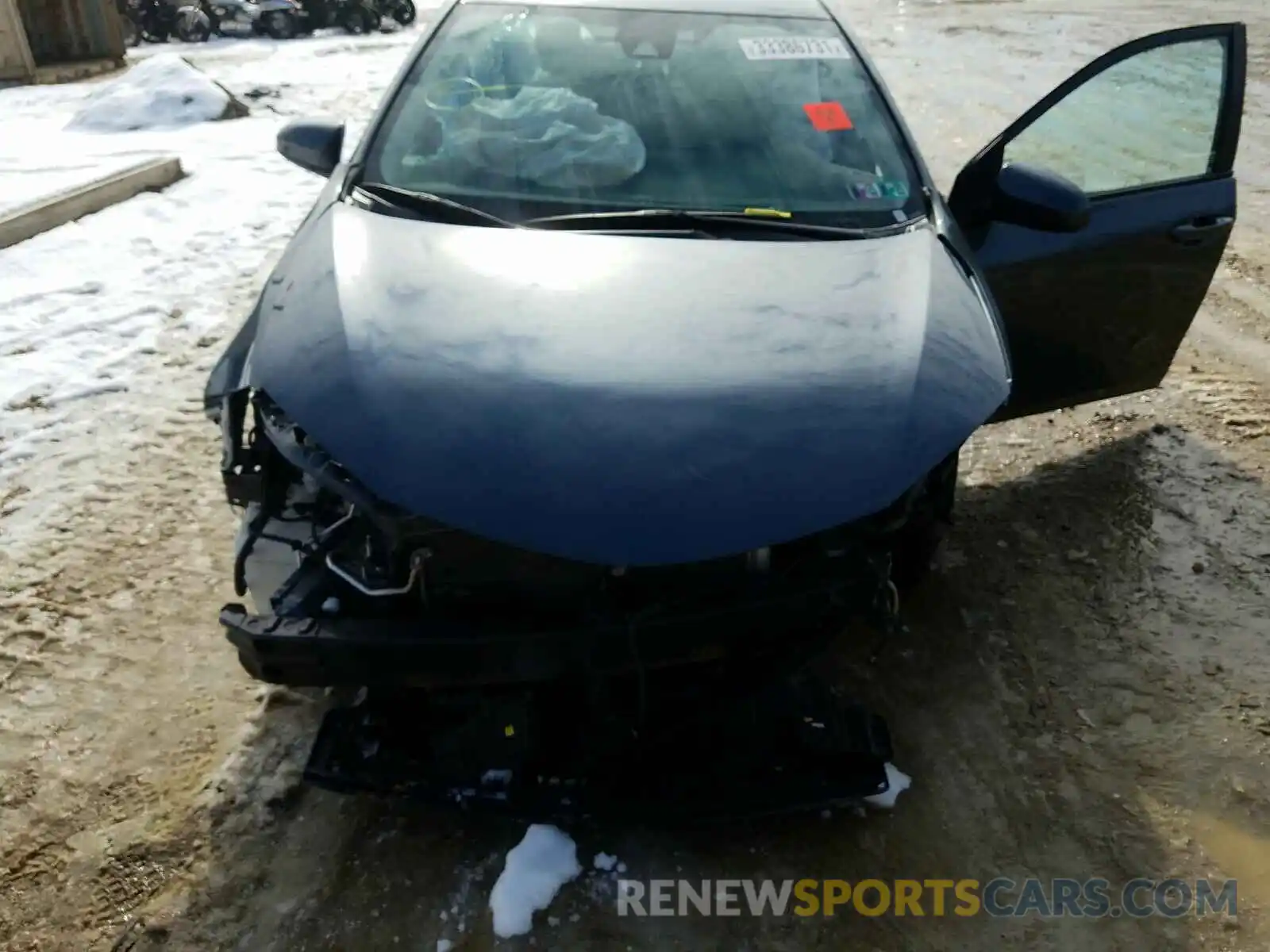 7 Photograph of a damaged car 2T1BURHE8KC242285 TOYOTA COROLLA 2019