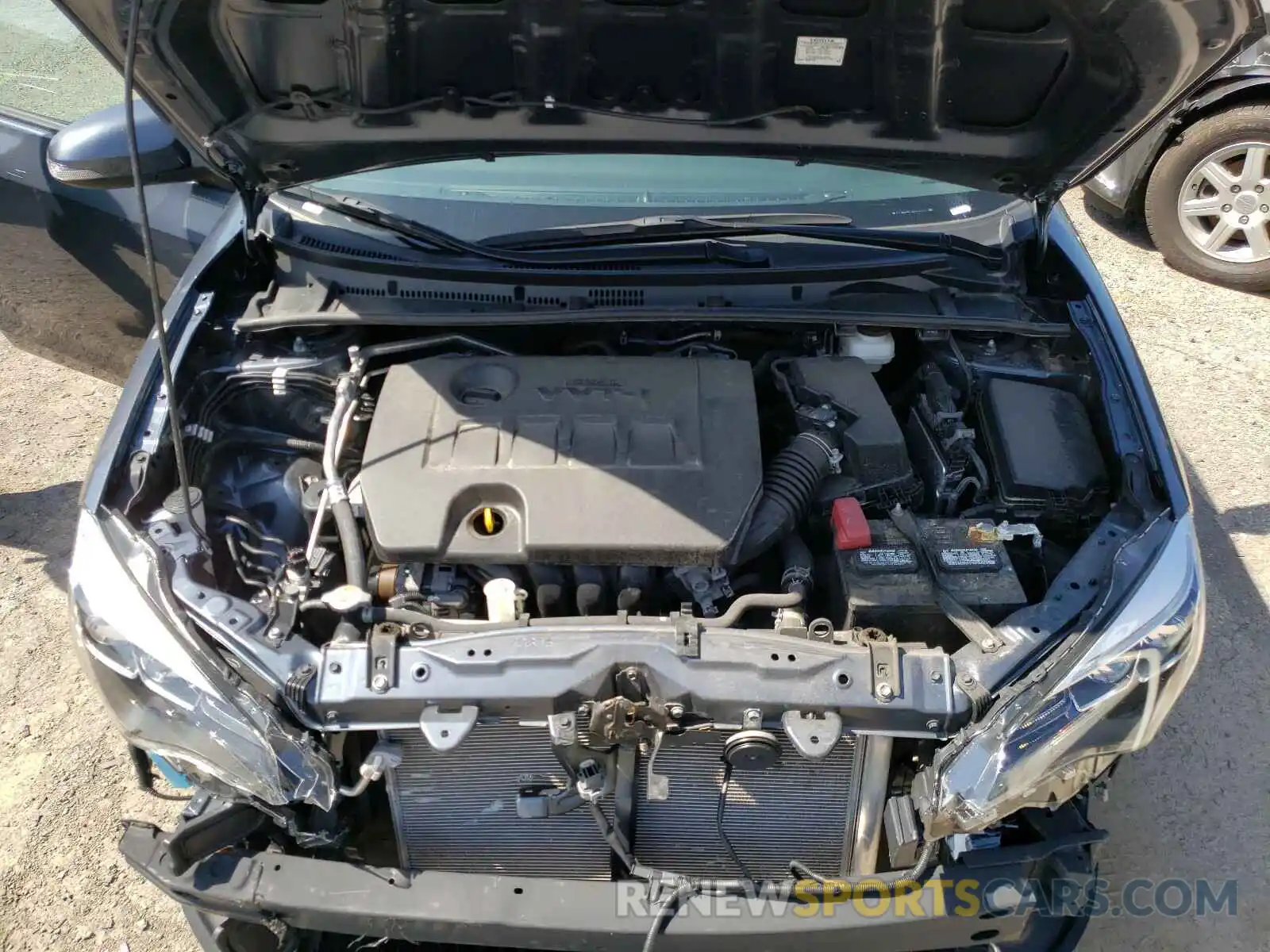 7 Photograph of a damaged car 2T1BURHE8KC242612 TOYOTA COROLLA 2019