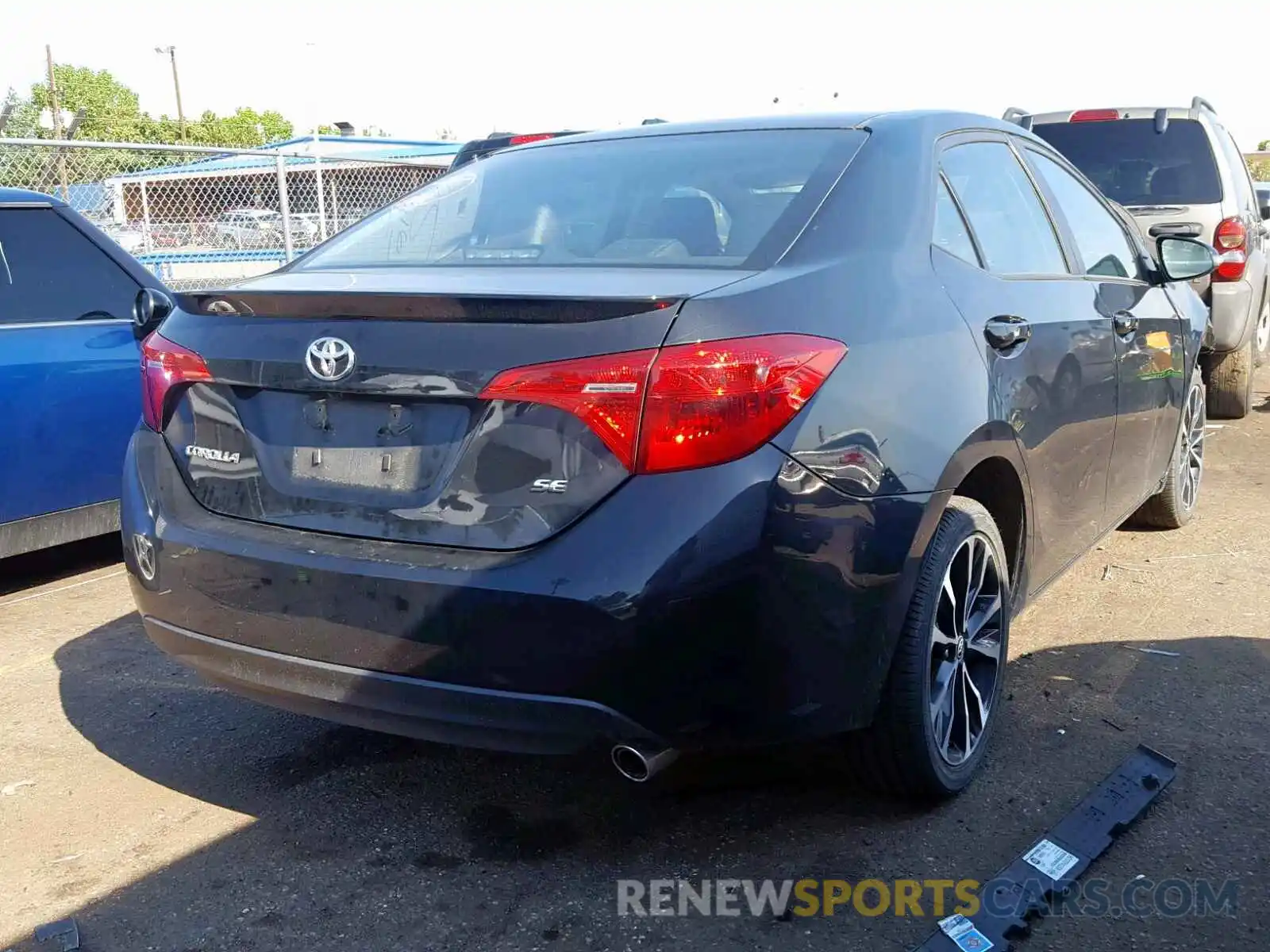 4 Photograph of a damaged car 2T1BURHE8KC242707 TOYOTA COROLLA 2019