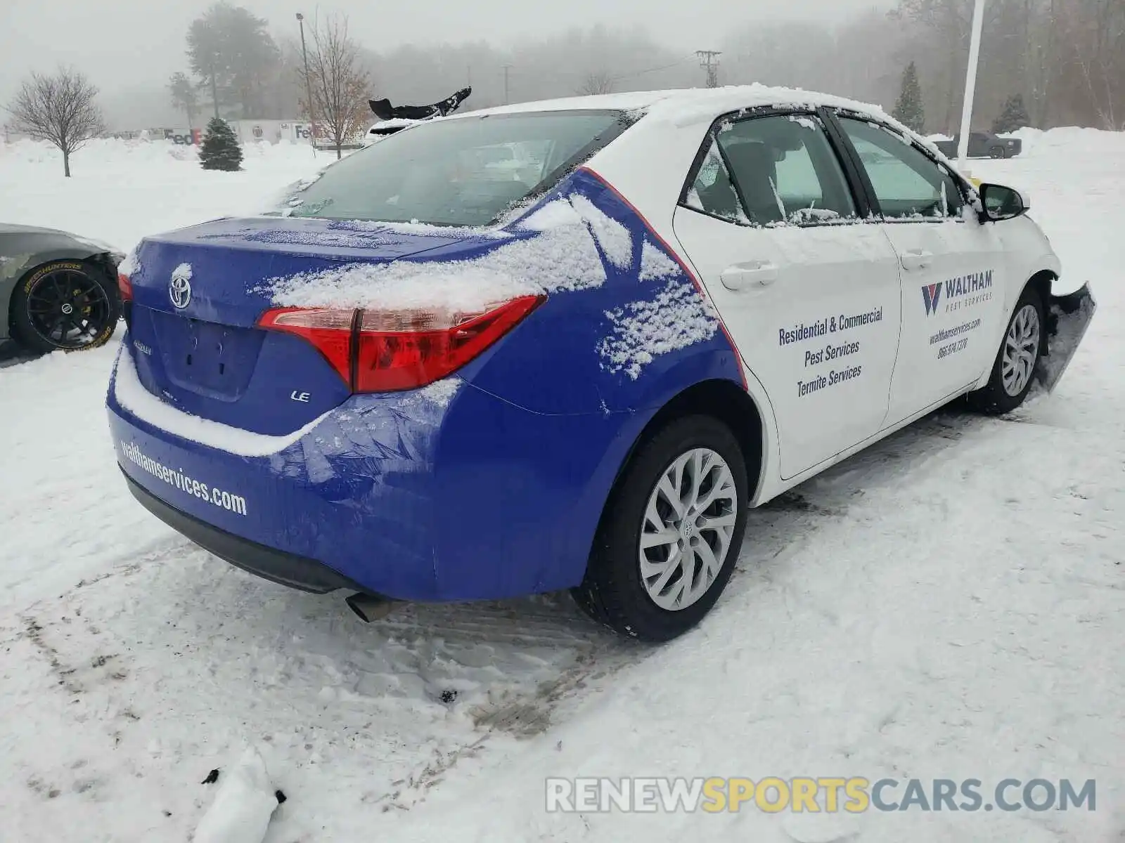 4 Photograph of a damaged car 2T1BURHE8KC242867 TOYOTA COROLLA 2019