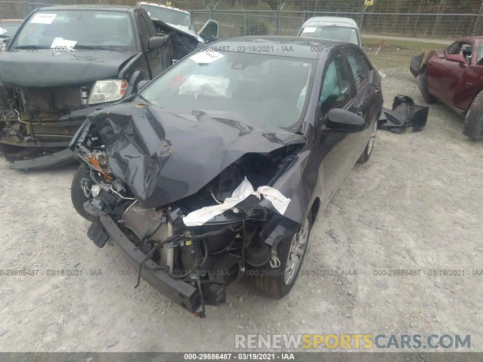 2 Photograph of a damaged car 2T1BURHE8KC243369 TOYOTA COROLLA 2019