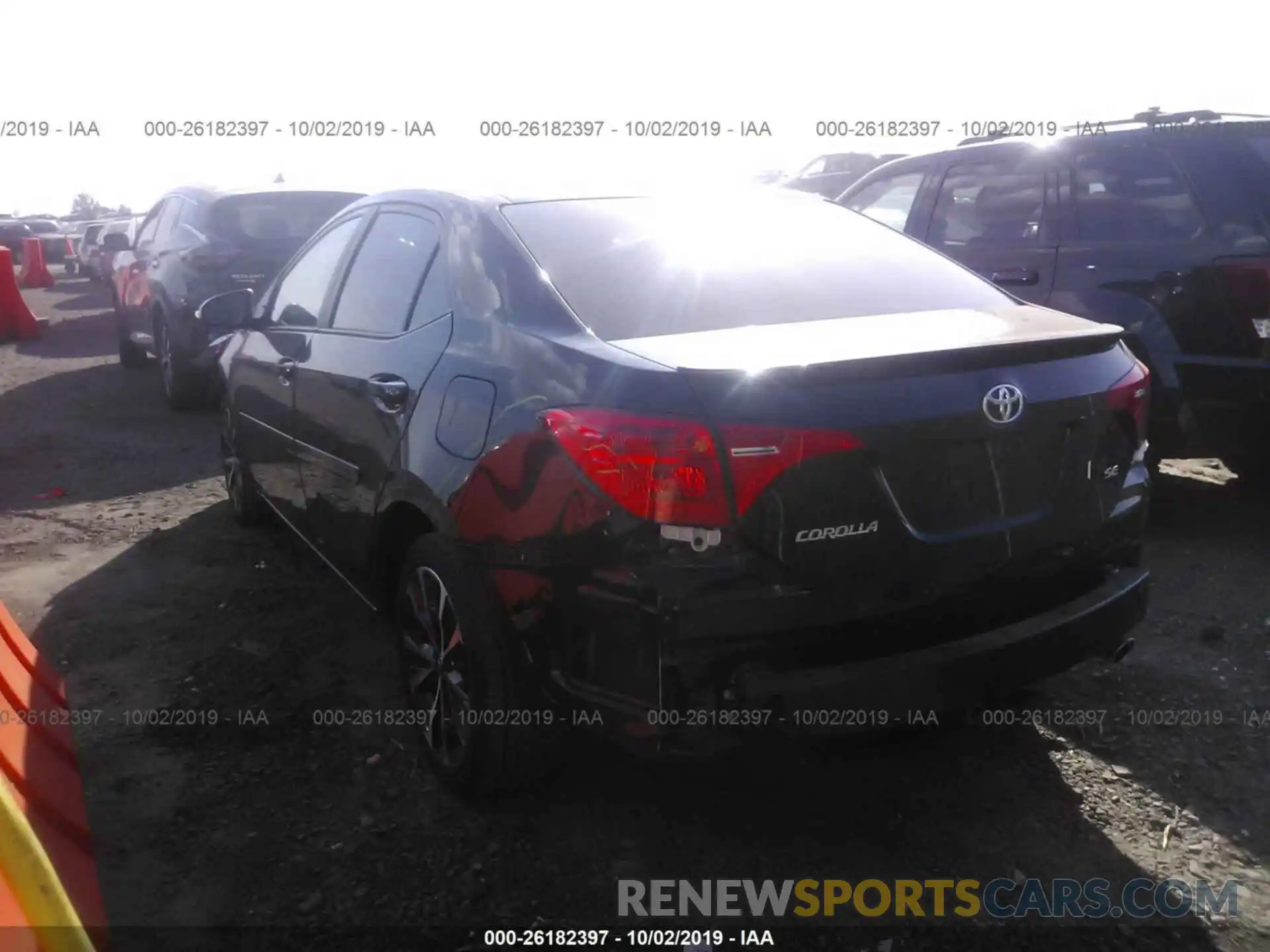 3 Photograph of a damaged car 2T1BURHE8KC244716 TOYOTA COROLLA 2019