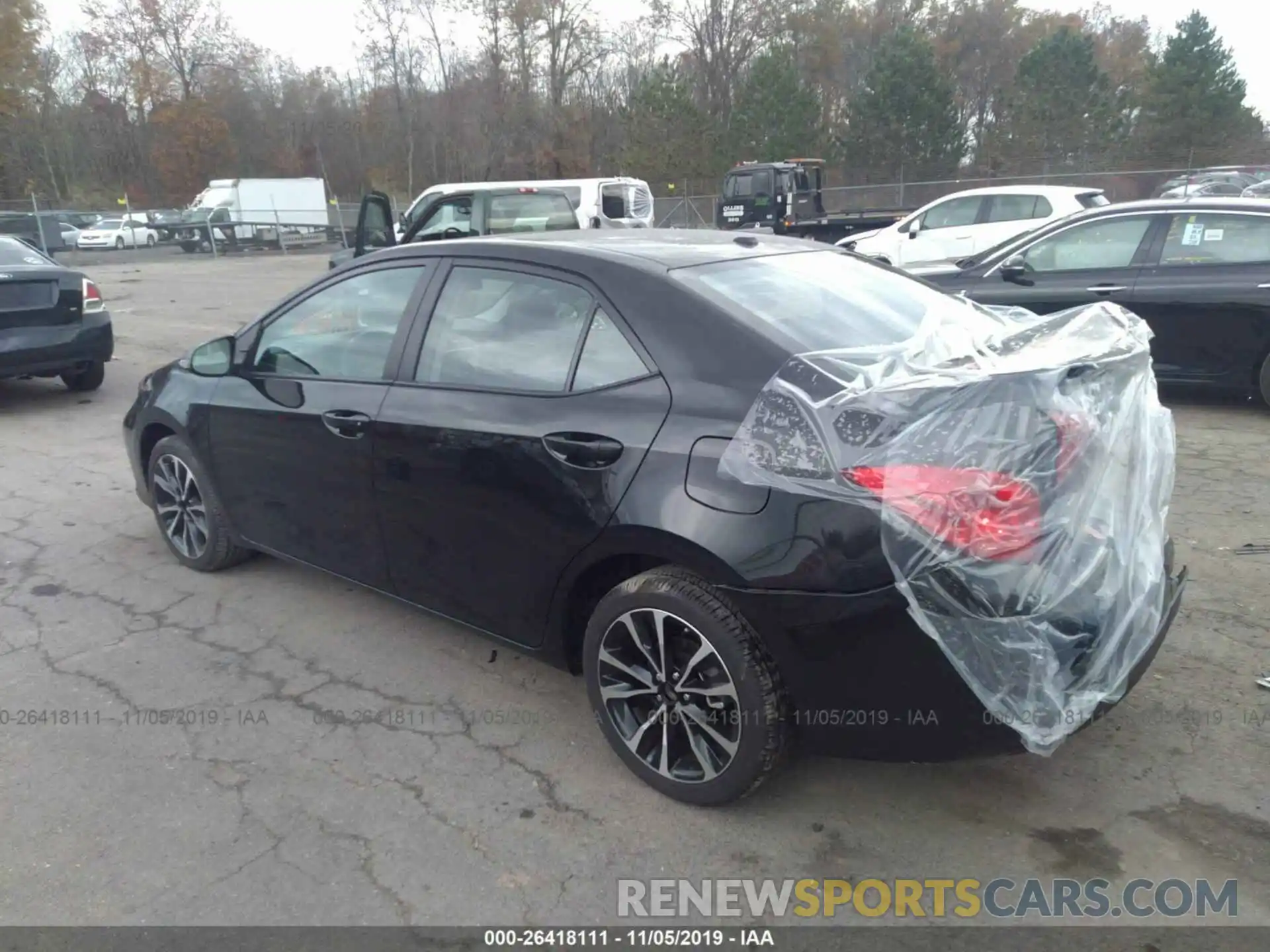 3 Photograph of a damaged car 2T1BURHE8KC245963 TOYOTA COROLLA 2019