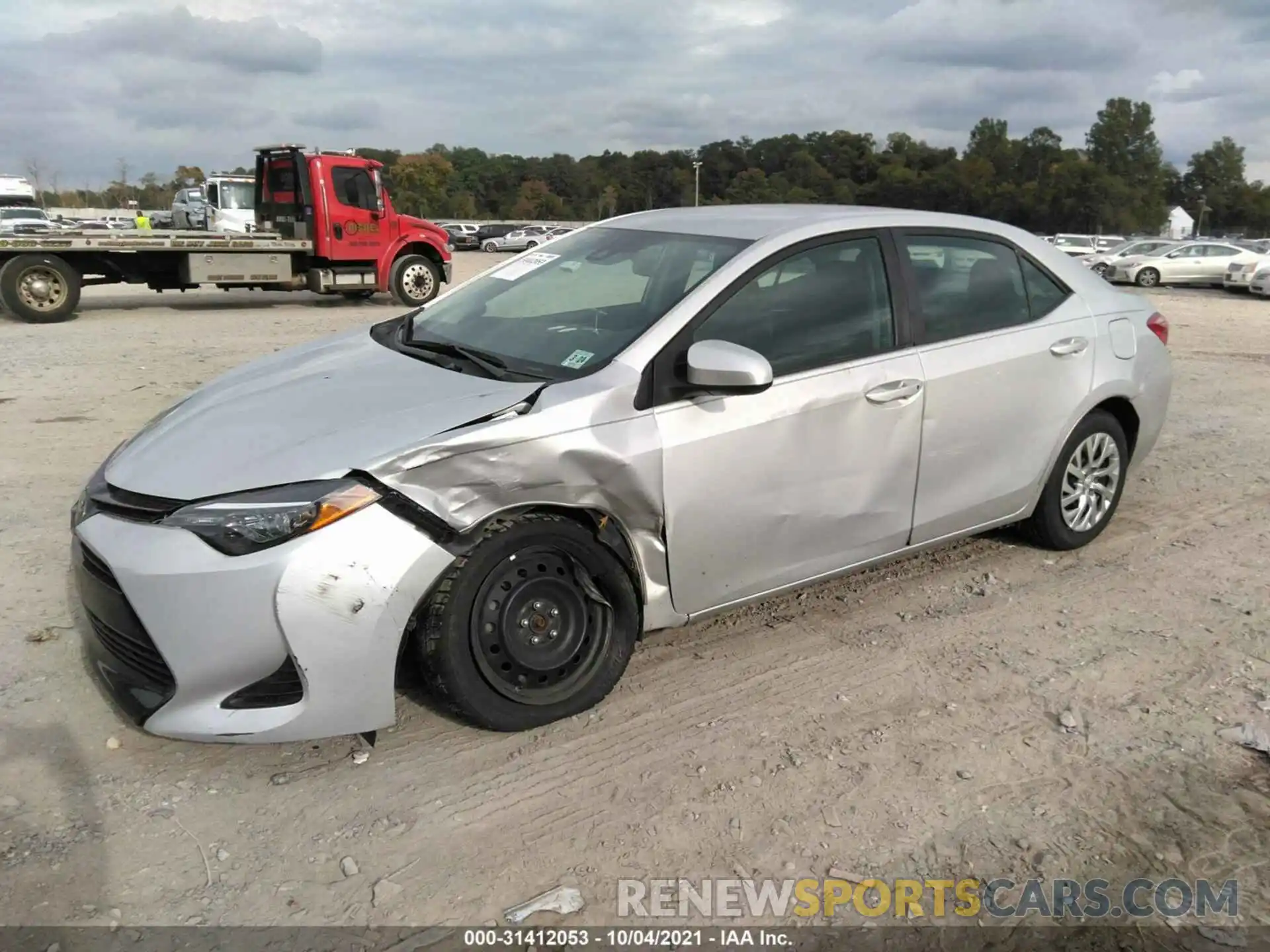 2 Photograph of a damaged car 2T1BURHE8KC246384 TOYOTA COROLLA 2019