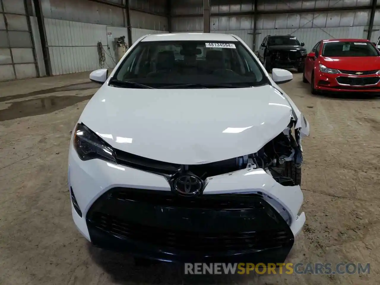 5 Photograph of a damaged car 2T1BURHE8KC246417 TOYOTA COROLLA 2019