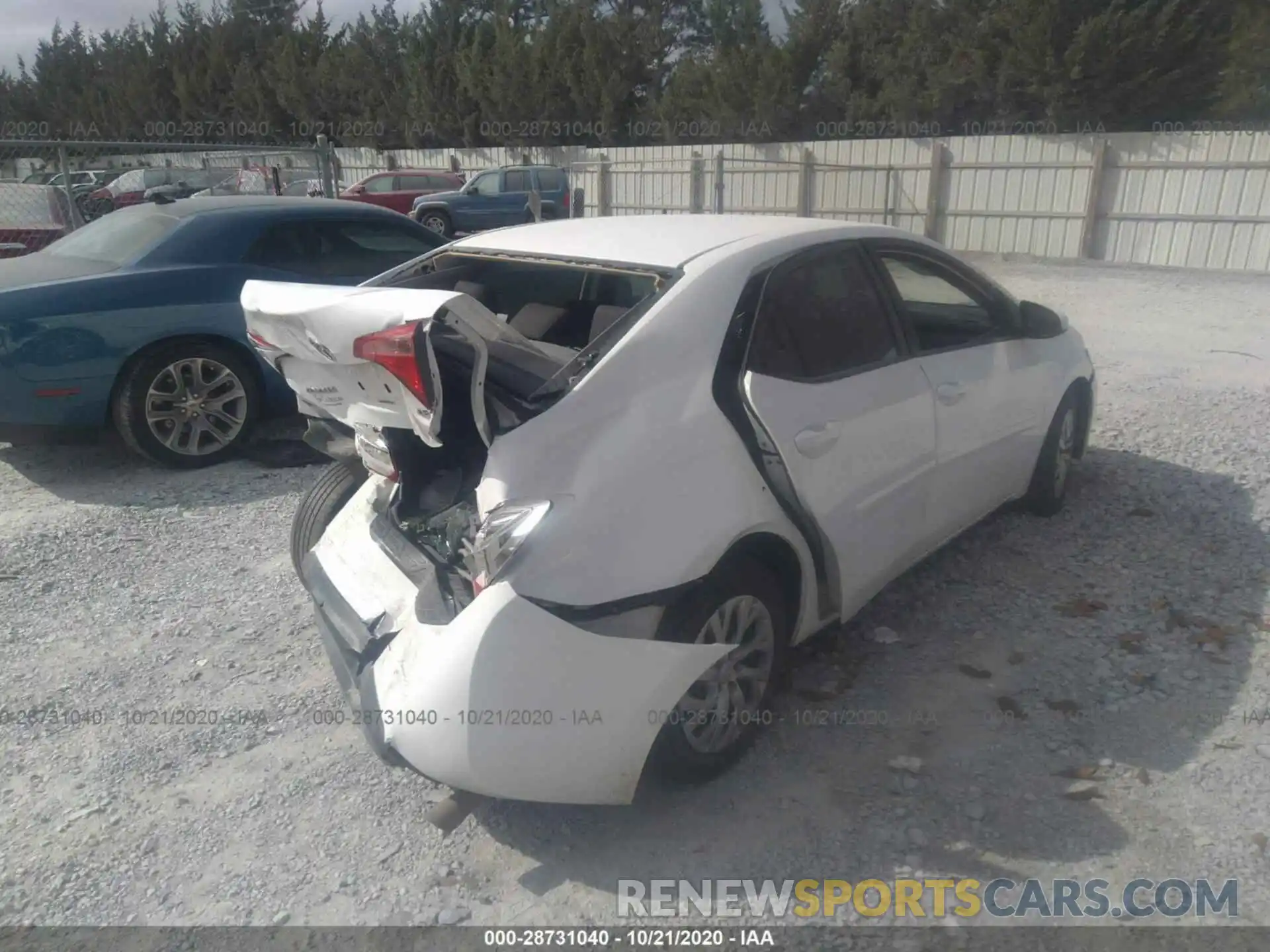 4 Photograph of a damaged car 2T1BURHE9KC125377 TOYOTA COROLLA 2019