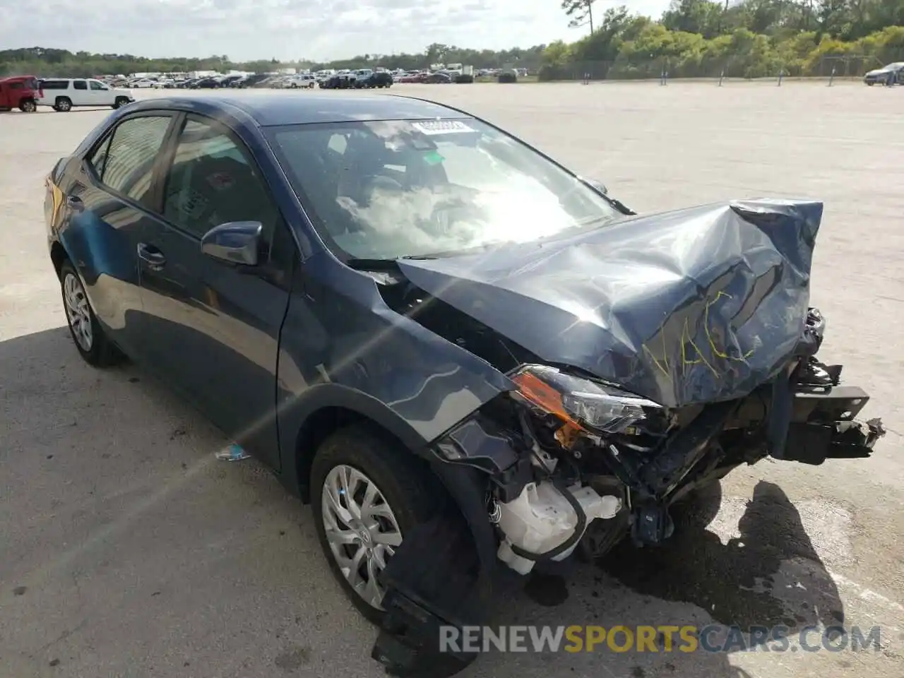 1 Photograph of a damaged car 2T1BURHE9KC126528 TOYOTA COROLLA 2019