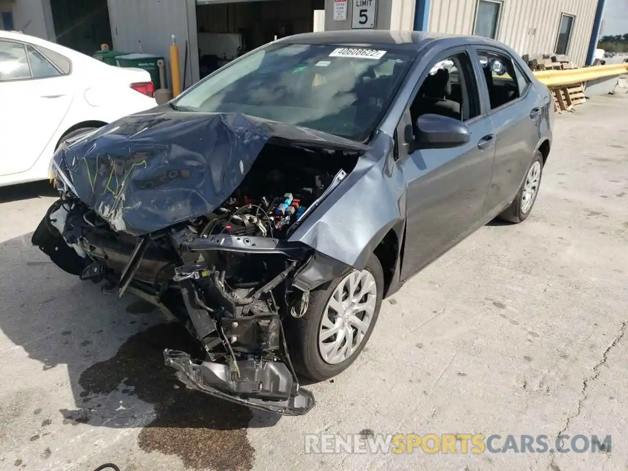 2 Photograph of a damaged car 2T1BURHE9KC126528 TOYOTA COROLLA 2019