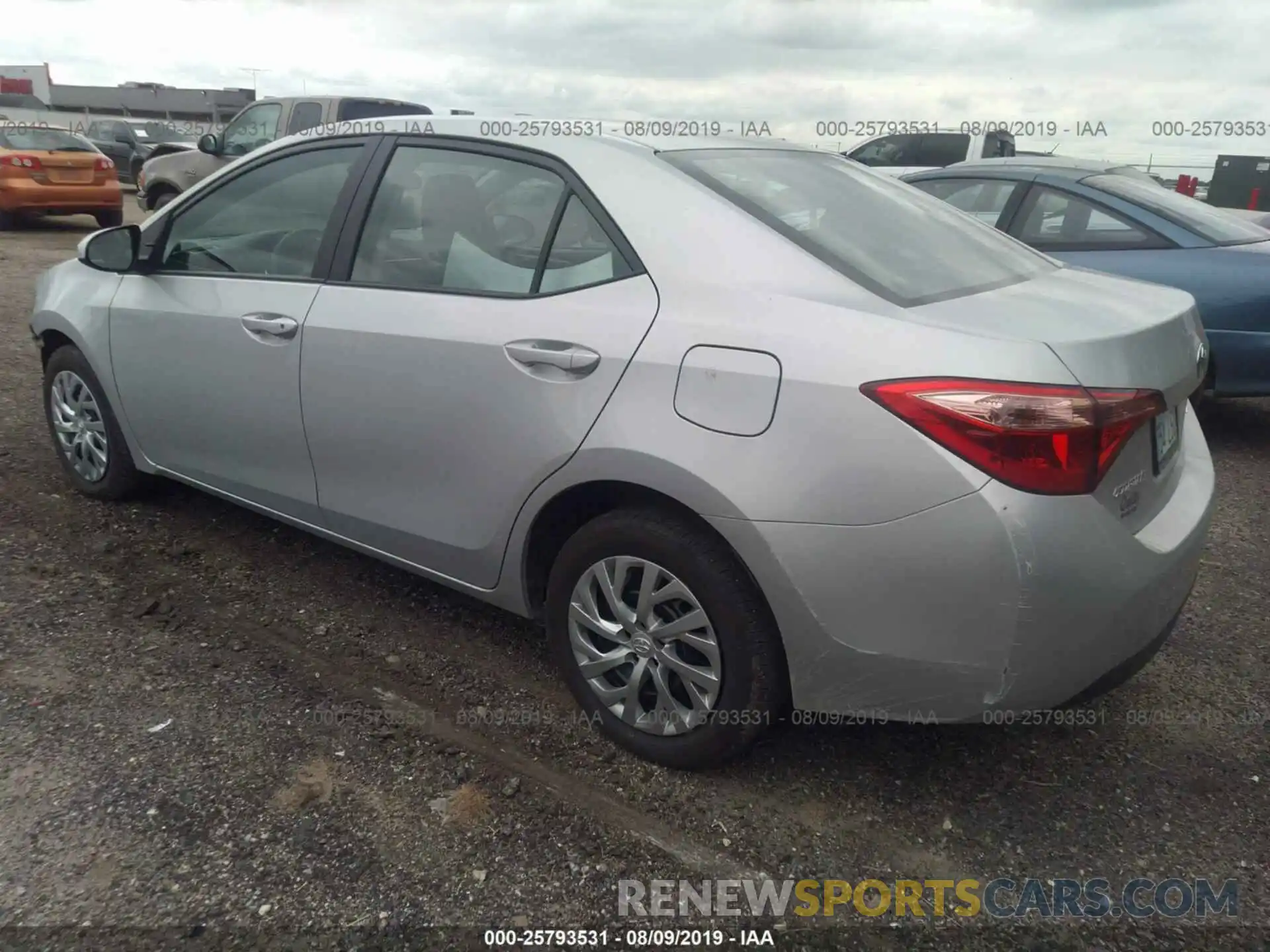 3 Photograph of a damaged car 2T1BURHE9KC126609 TOYOTA COROLLA 2019