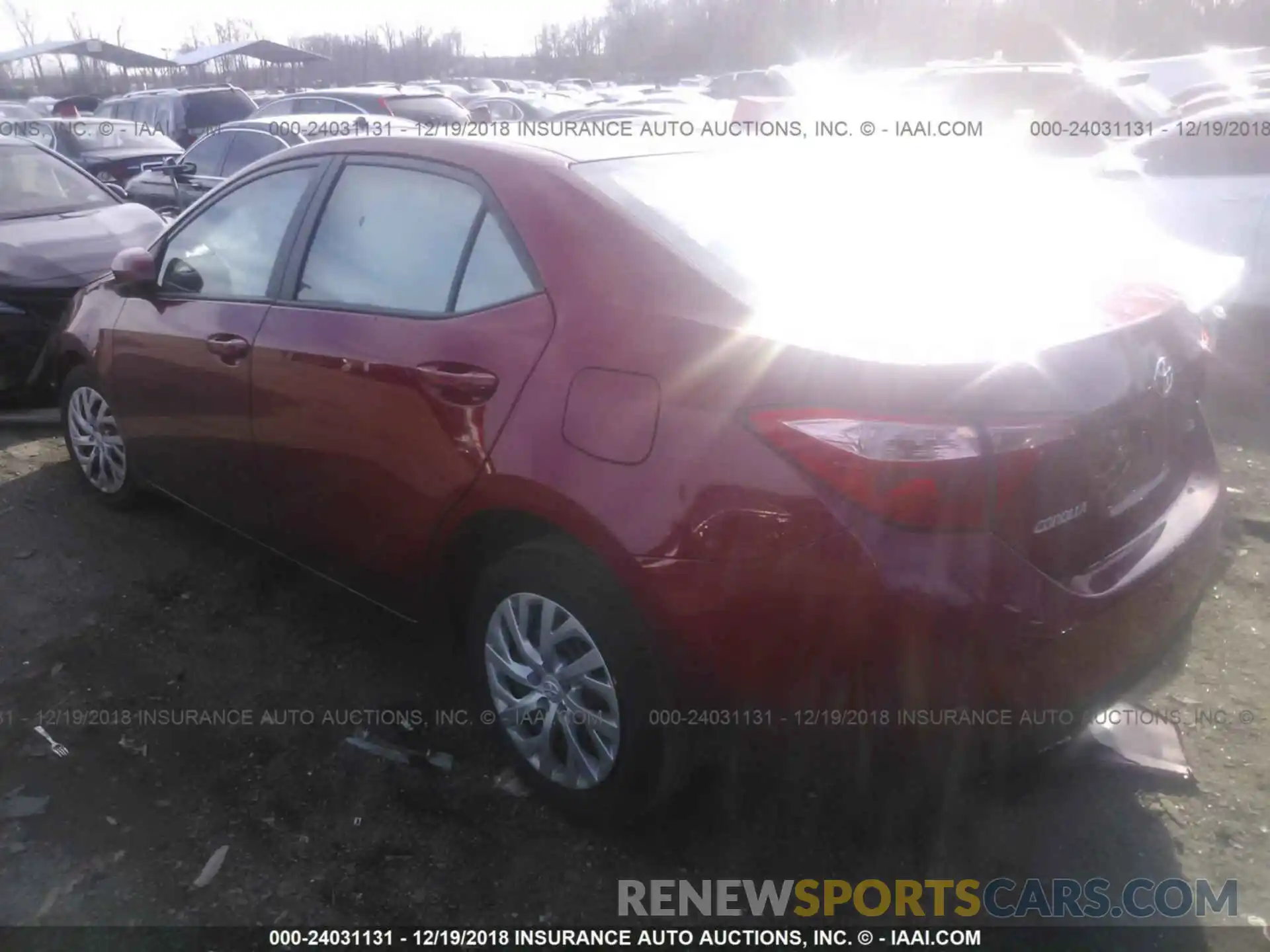 3 Photograph of a damaged car 2T1BURHE9KC126867 TOYOTA COROLLA 2019