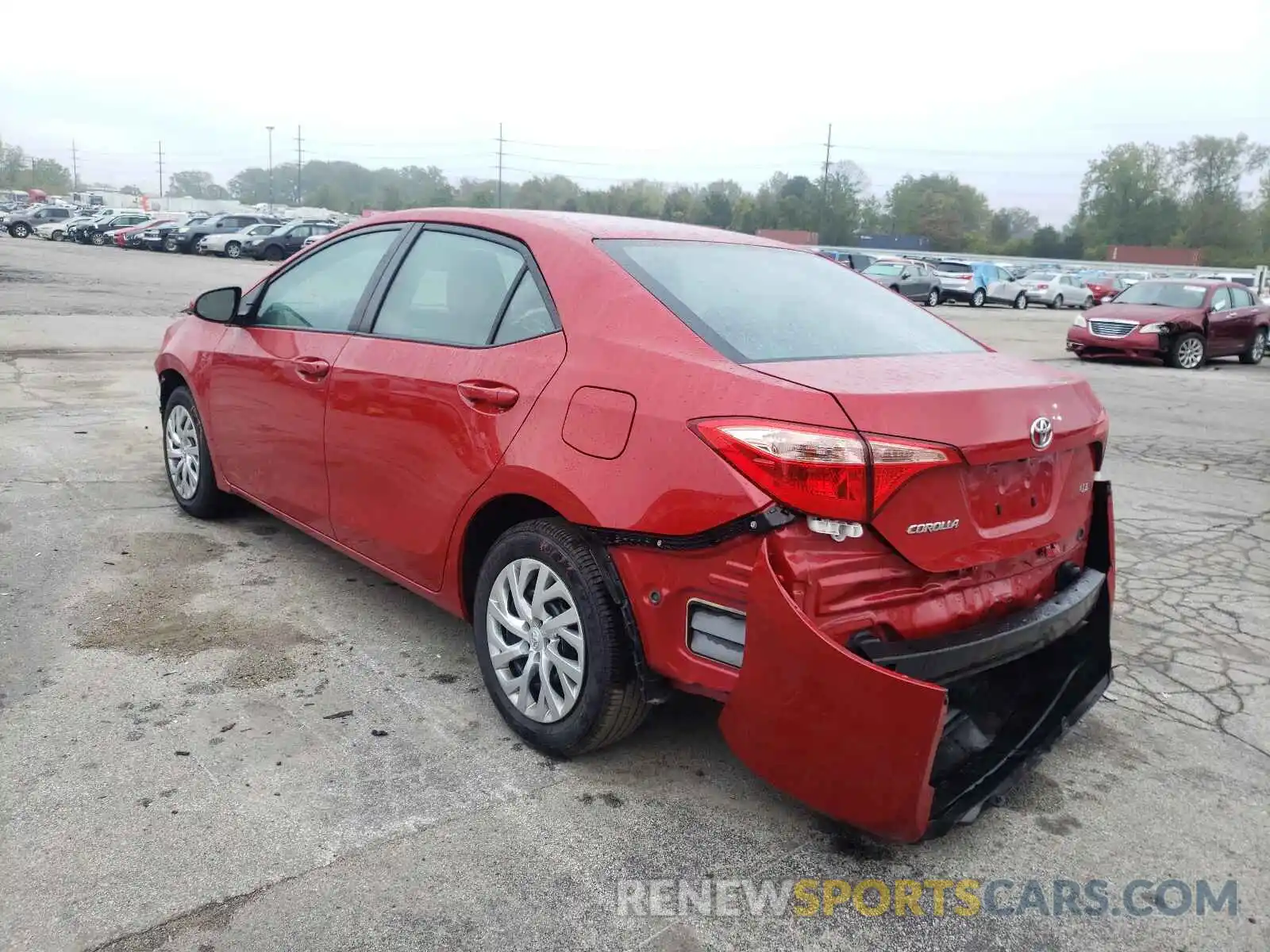 3 Photograph of a damaged car 2T1BURHE9KC128084 TOYOTA COROLLA 2019