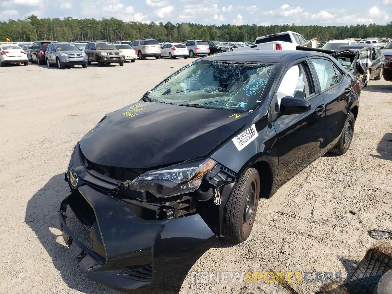 2 Photograph of a damaged car 2T1BURHE9KC128604 TOYOTA COROLLA 2019