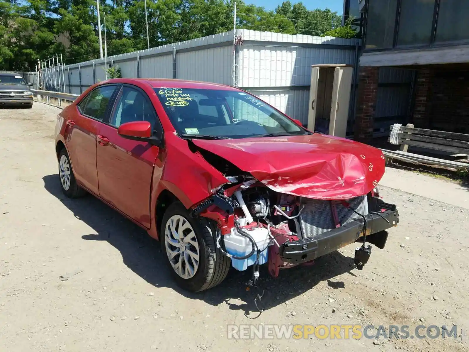 1 Photograph of a damaged car 2T1BURHE9KC128683 TOYOTA COROLLA 2019