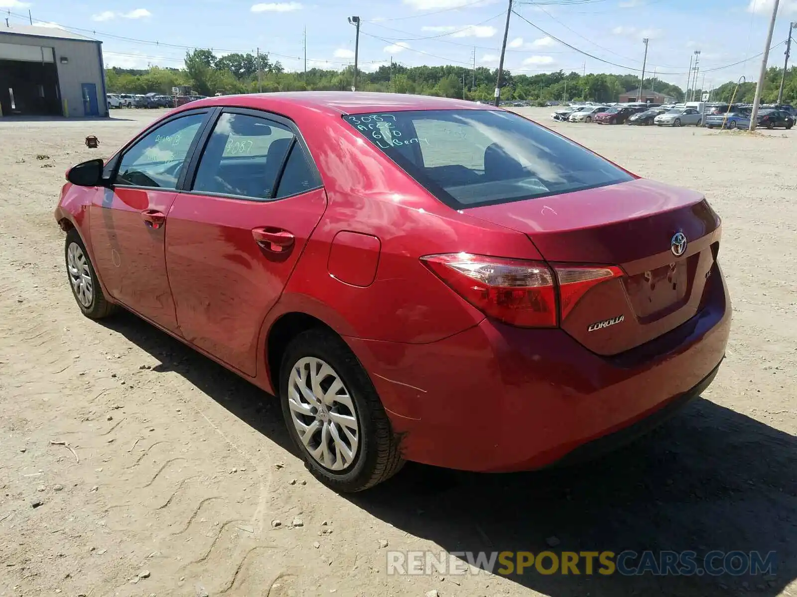 3 Photograph of a damaged car 2T1BURHE9KC128683 TOYOTA COROLLA 2019