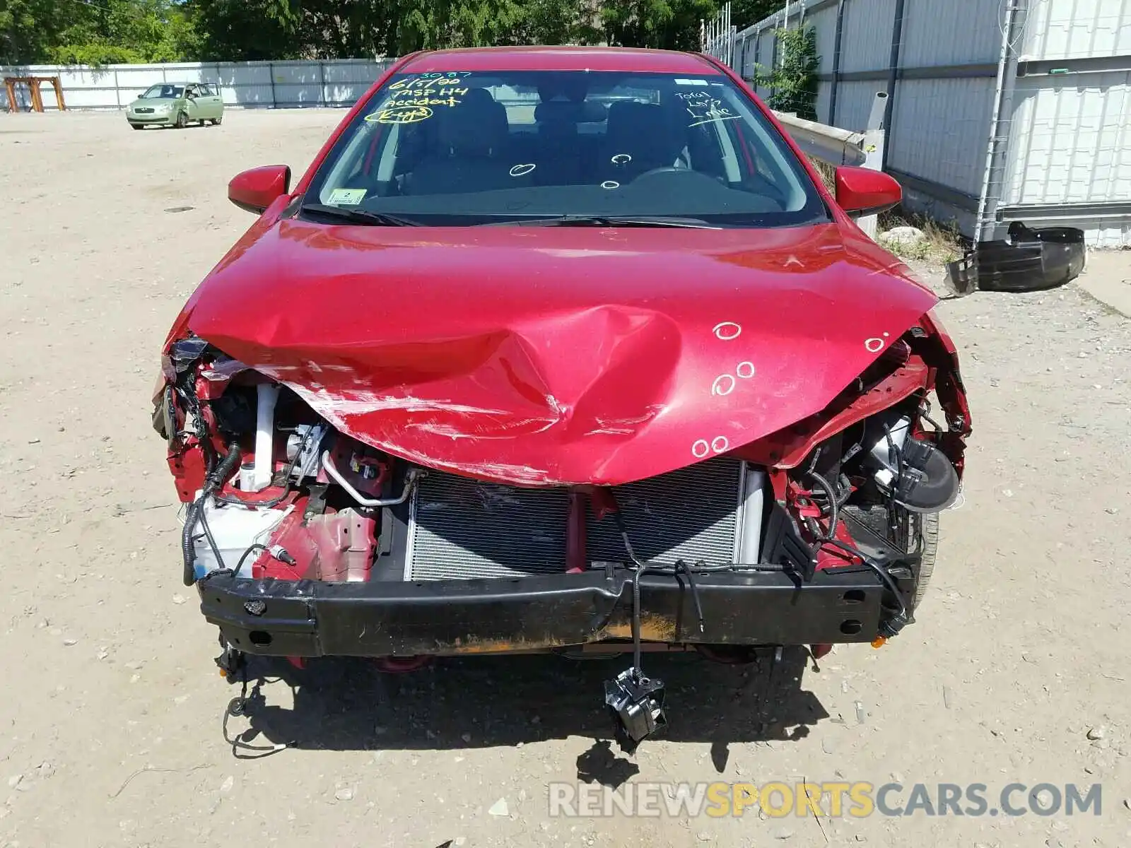 9 Photograph of a damaged car 2T1BURHE9KC128683 TOYOTA COROLLA 2019