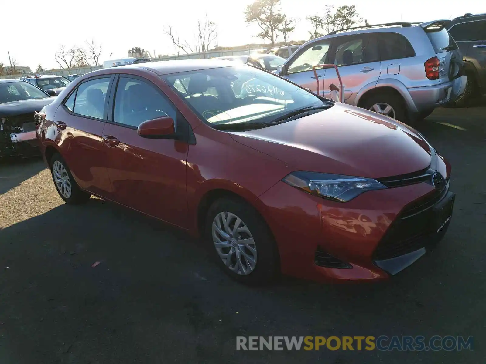 1 Photograph of a damaged car 2T1BURHE9KC130336 TOYOTA COROLLA 2019