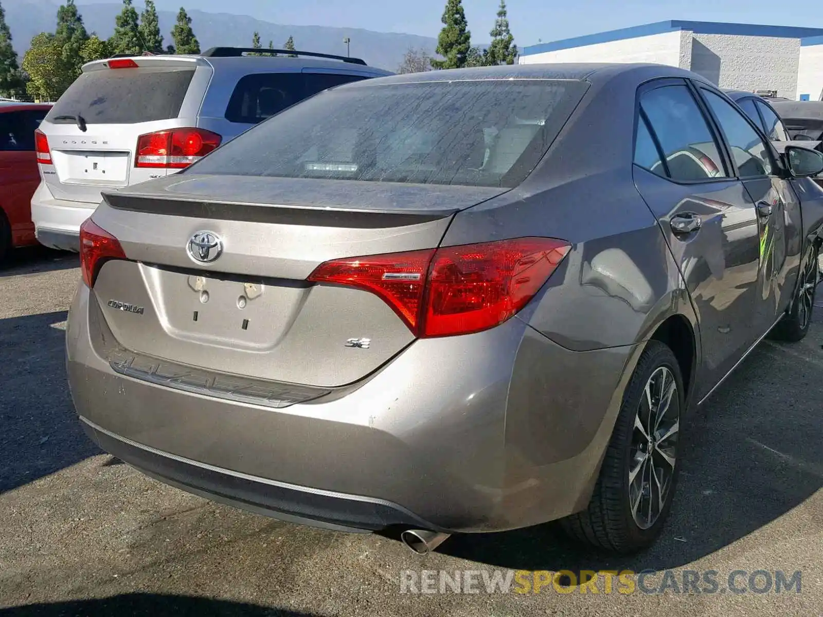 4 Photograph of a damaged car 2T1BURHE9KC130658 TOYOTA COROLLA 2019