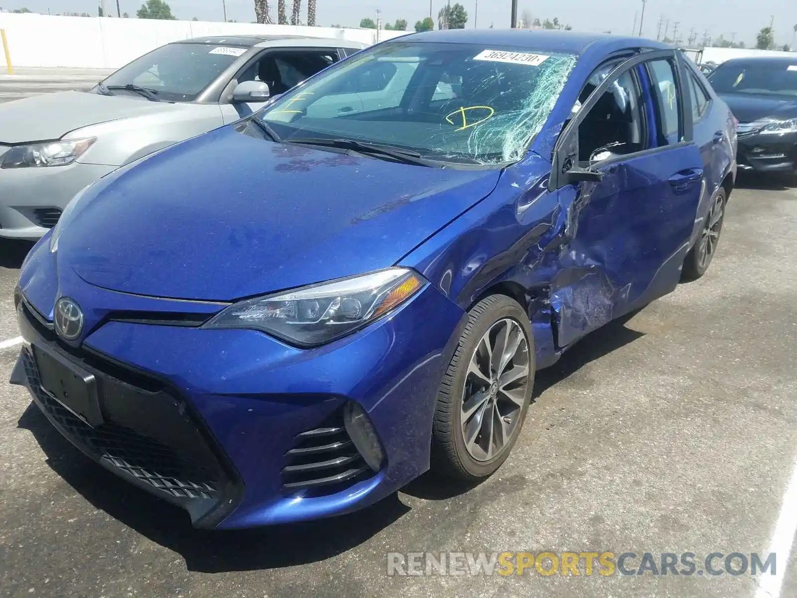 2 Photograph of a damaged car 2T1BURHE9KC131387 TOYOTA COROLLA 2019