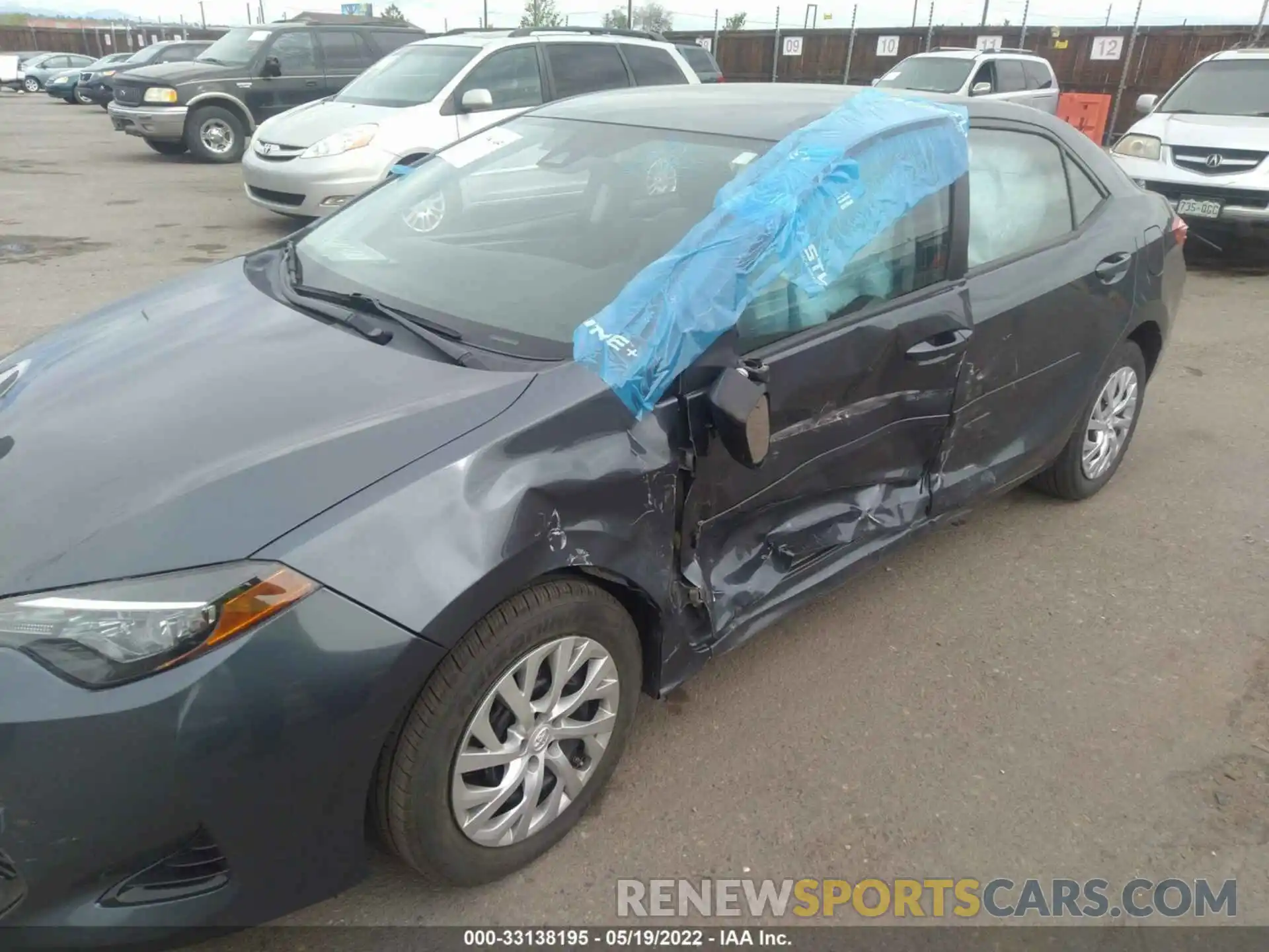 6 Photograph of a damaged car 2T1BURHE9KC131437 TOYOTA COROLLA 2019