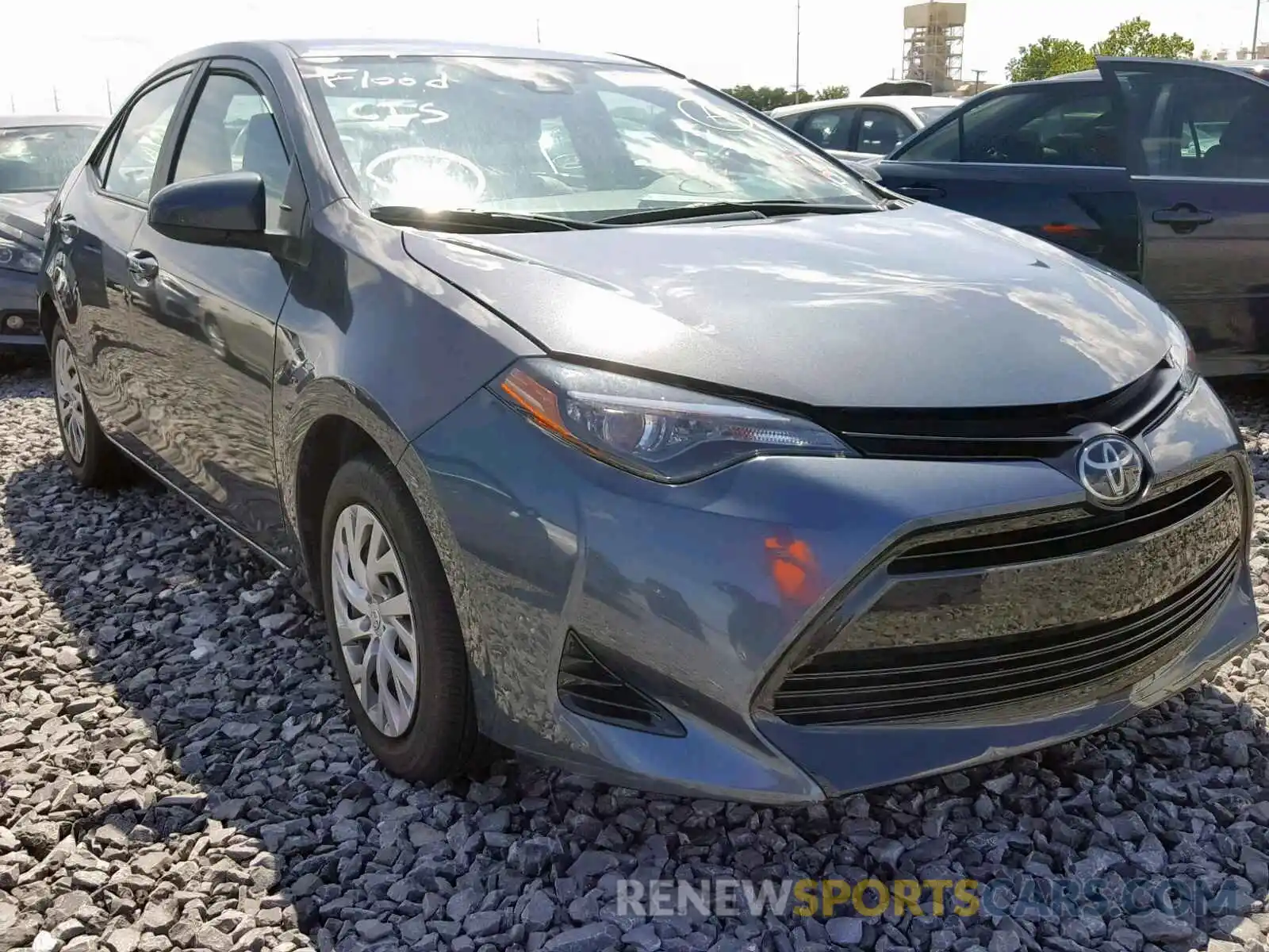 1 Photograph of a damaged car 2T1BURHE9KC132488 TOYOTA COROLLA 2019