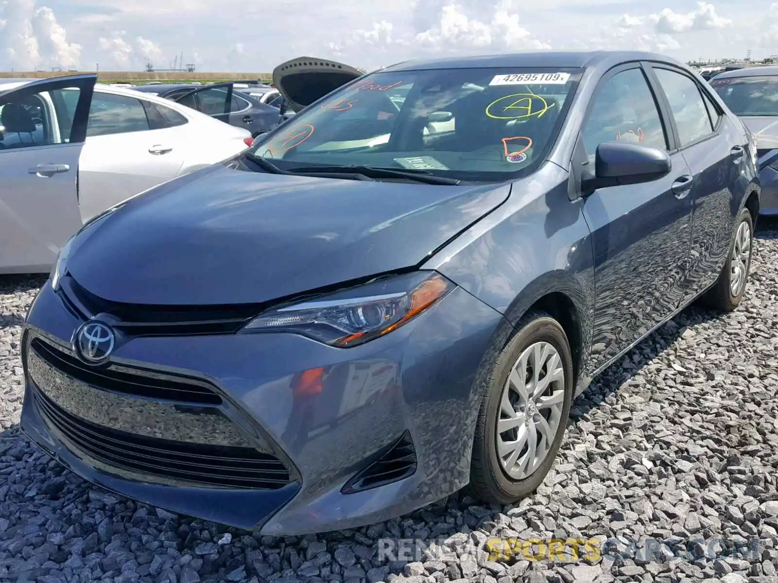 2 Photograph of a damaged car 2T1BURHE9KC132488 TOYOTA COROLLA 2019