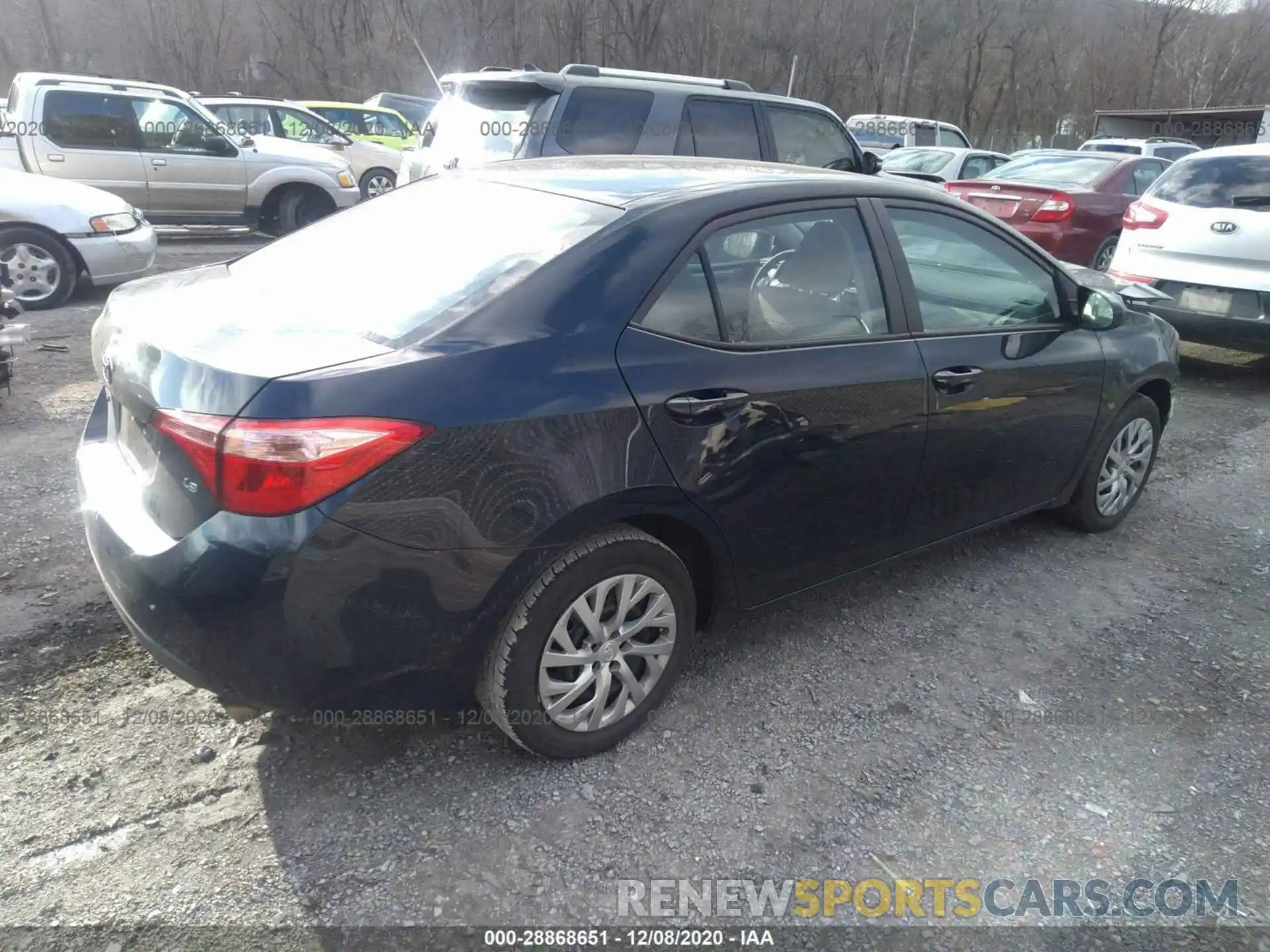 4 Photograph of a damaged car 2T1BURHE9KC134967 TOYOTA COROLLA 2019