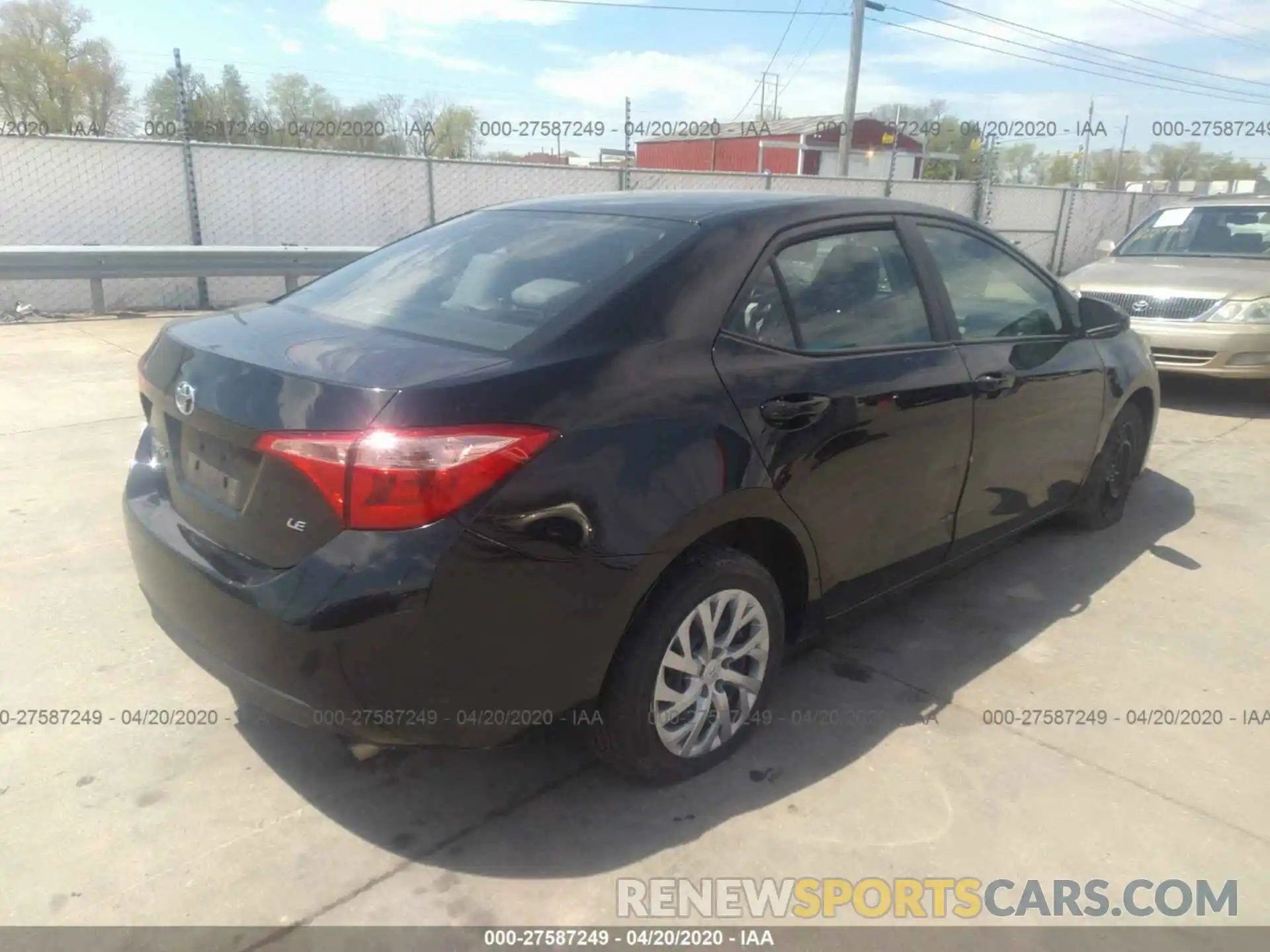 4 Photograph of a damaged car 2T1BURHE9KC136282 TOYOTA COROLLA 2019