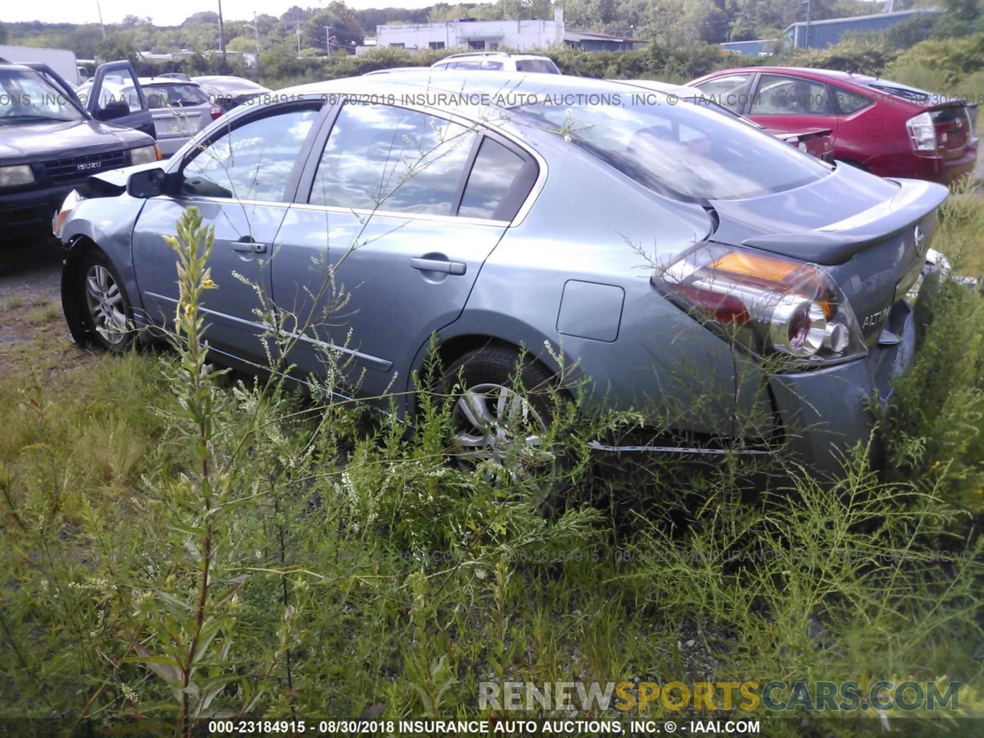 3 Photograph of a damaged car 2T1BURHE9KC138033 TOYOTA COROLLA 2019