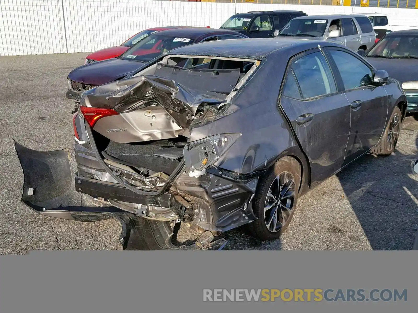 4 Photograph of a damaged car 2T1BURHE9KC138274 TOYOTA COROLLA 2019