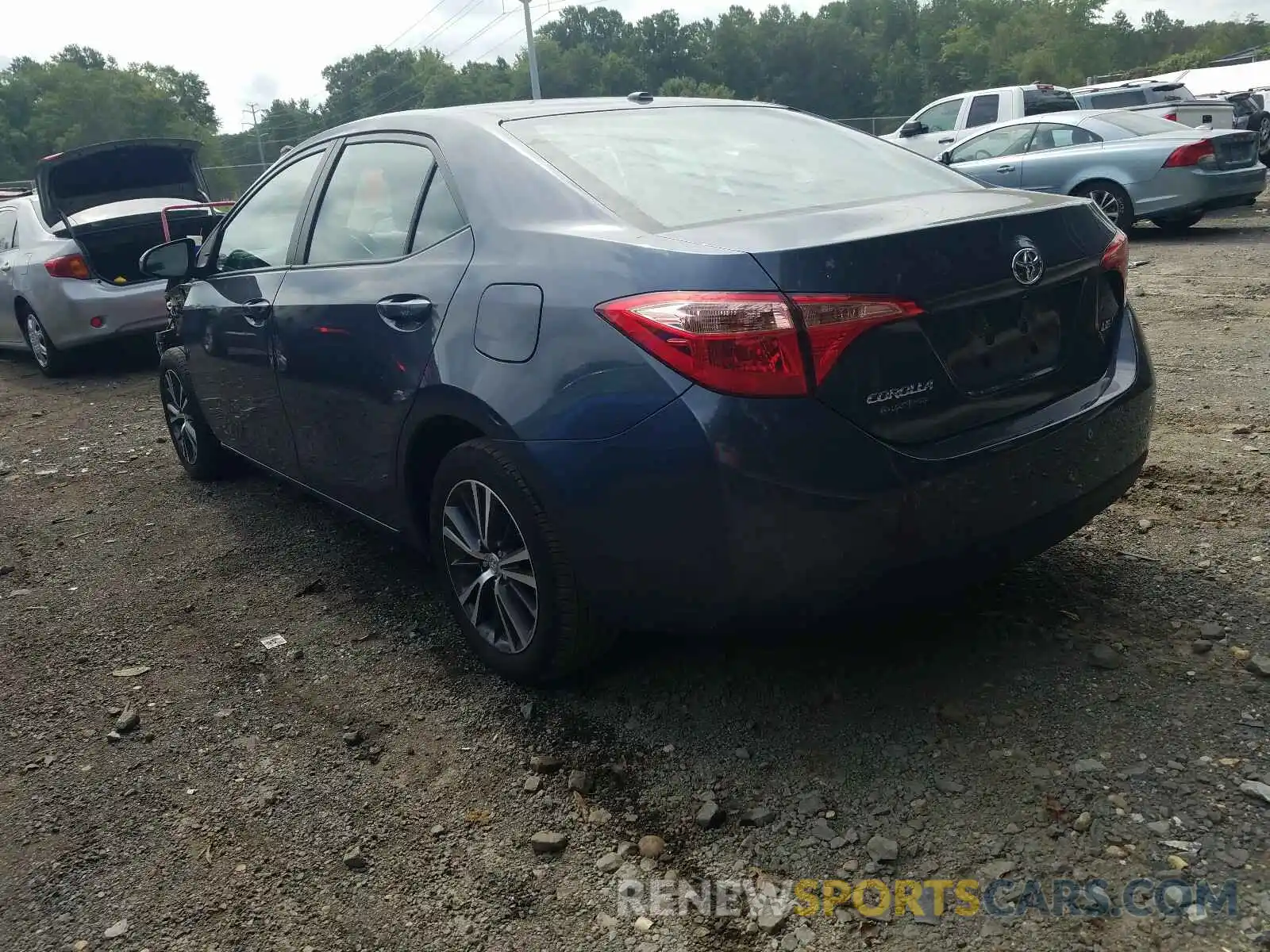 3 Photograph of a damaged car 2T1BURHE9KC138761 TOYOTA COROLLA 2019